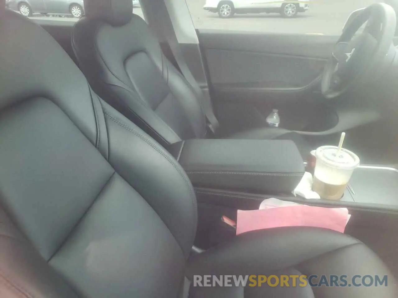 5 Photograph of a damaged car 5YJYGDEE8MF160239 TESLA MODEL Y 2021