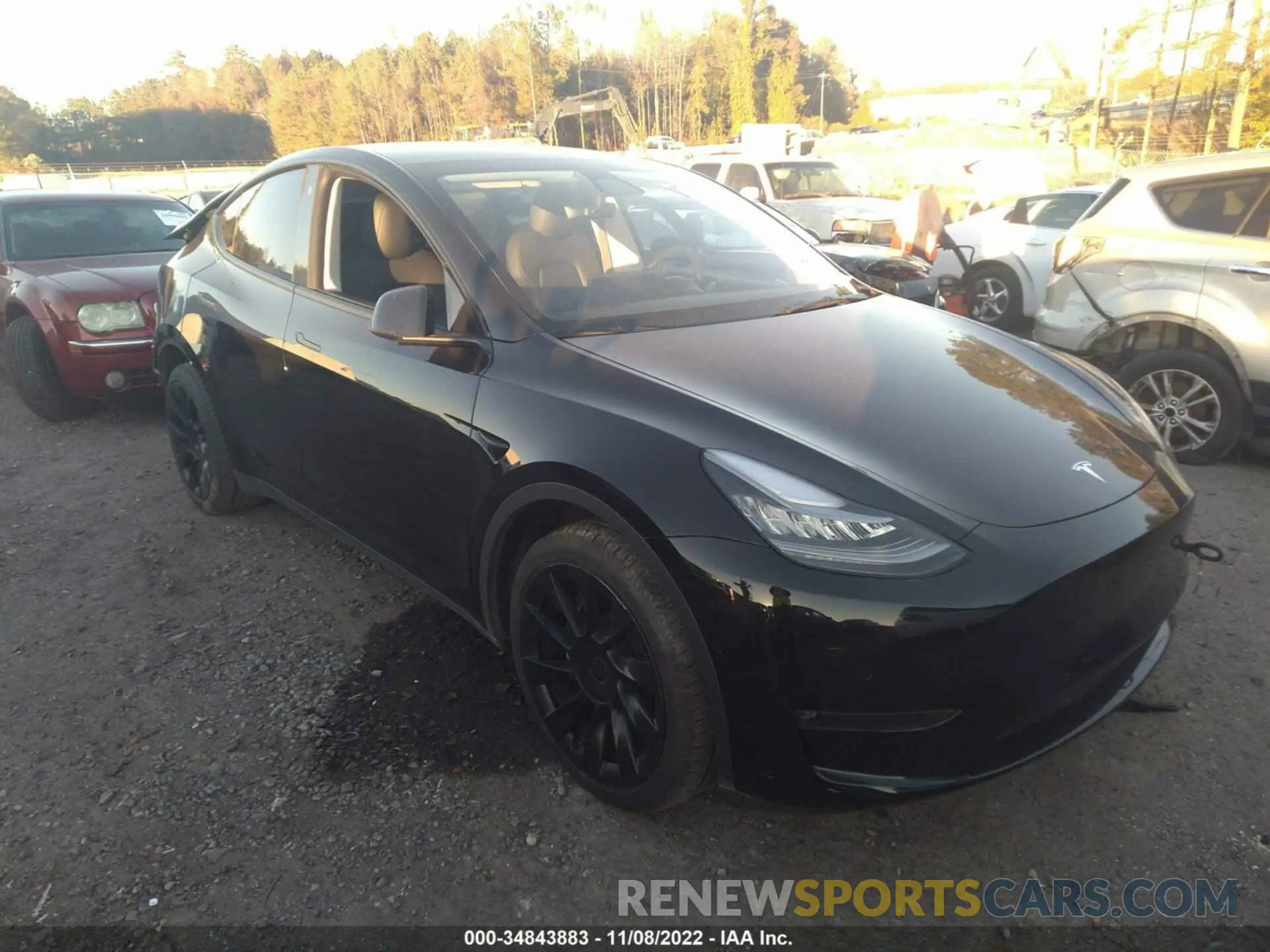1 Photograph of a damaged car 5YJYGDEE8MF185917 TESLA MODEL Y 2021