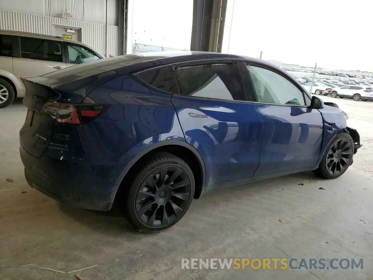 3 Photograph of a damaged car 5YJYGDEE8MF208063 TESLA MODEL Y 2021