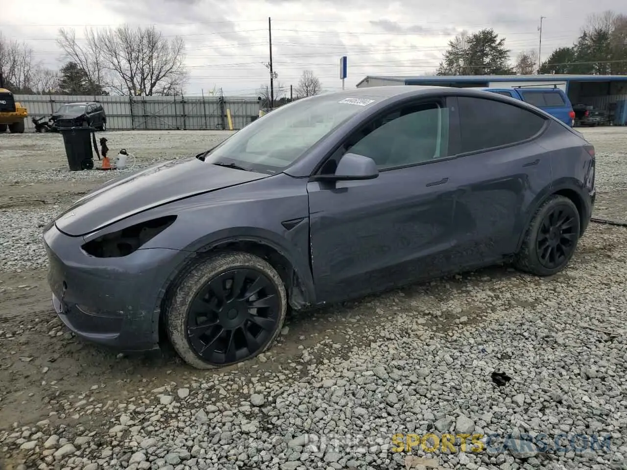 1 Photograph of a damaged car 5YJYGDEE8MF258574 TESLA MODEL Y 2021