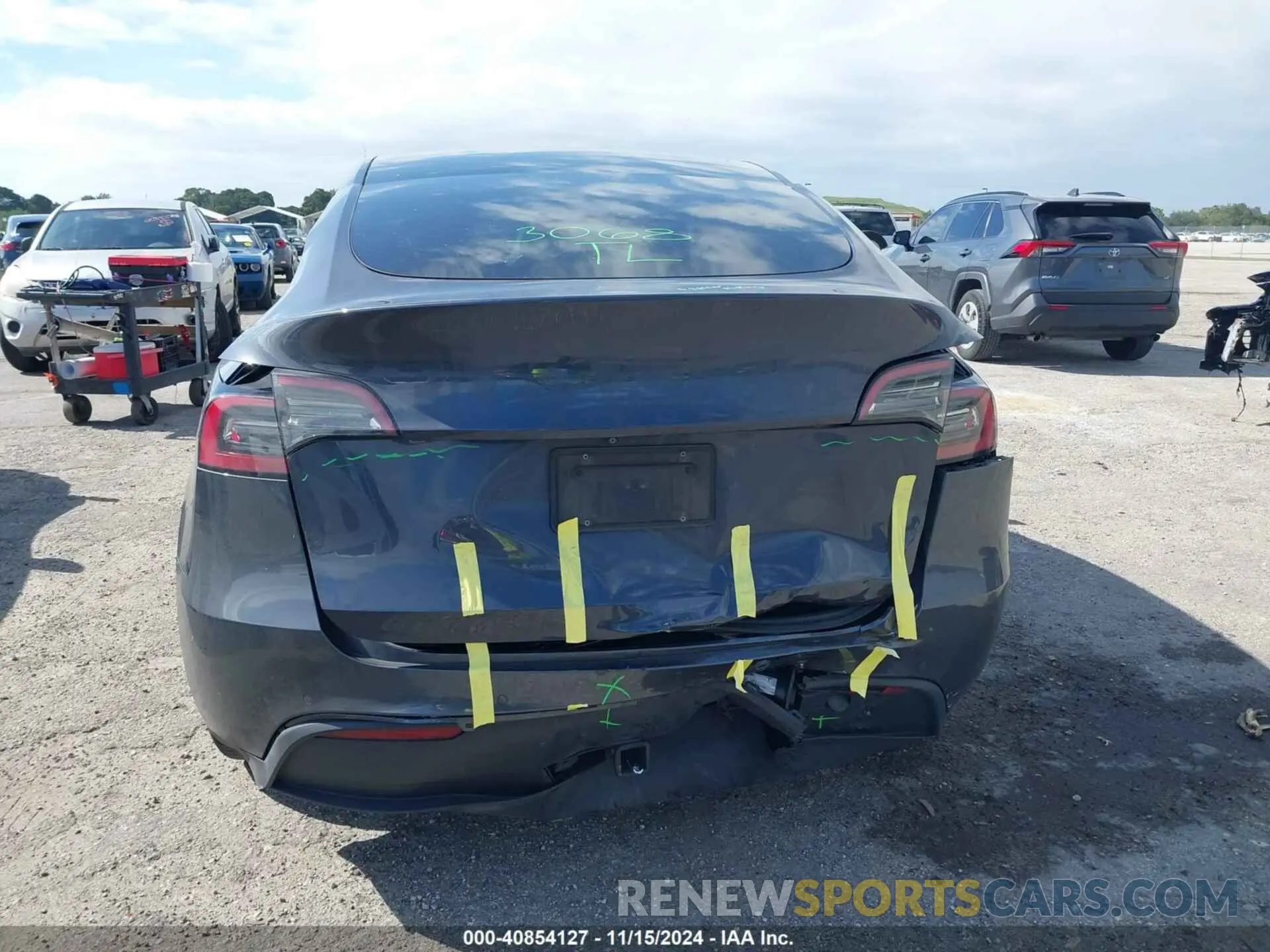 16 Фотография поврежденного автомобиля 5YJYGDEE8MF262768 TESLA MODEL Y 2021