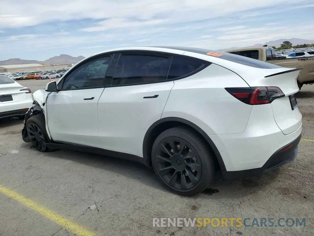2 Фотография поврежденного автомобиля 5YJYGDEE8MF271938 TESLA MODEL Y 2021