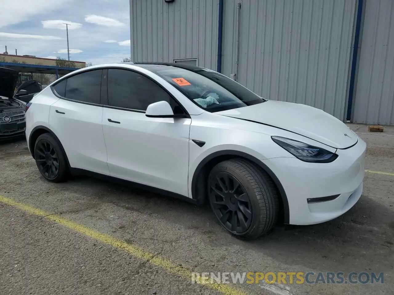 4 Фотография поврежденного автомобиля 5YJYGDEE8MF271938 TESLA MODEL Y 2021