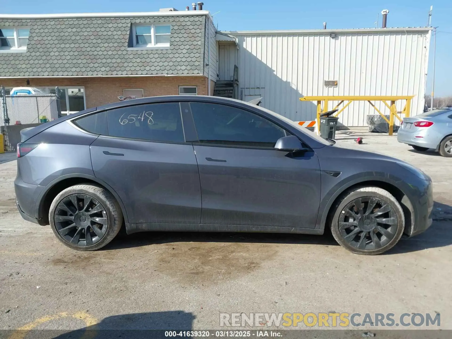 13 Фотография поврежденного автомобиля 5YJYGDEE8MF278212 TESLA MODEL Y 2021