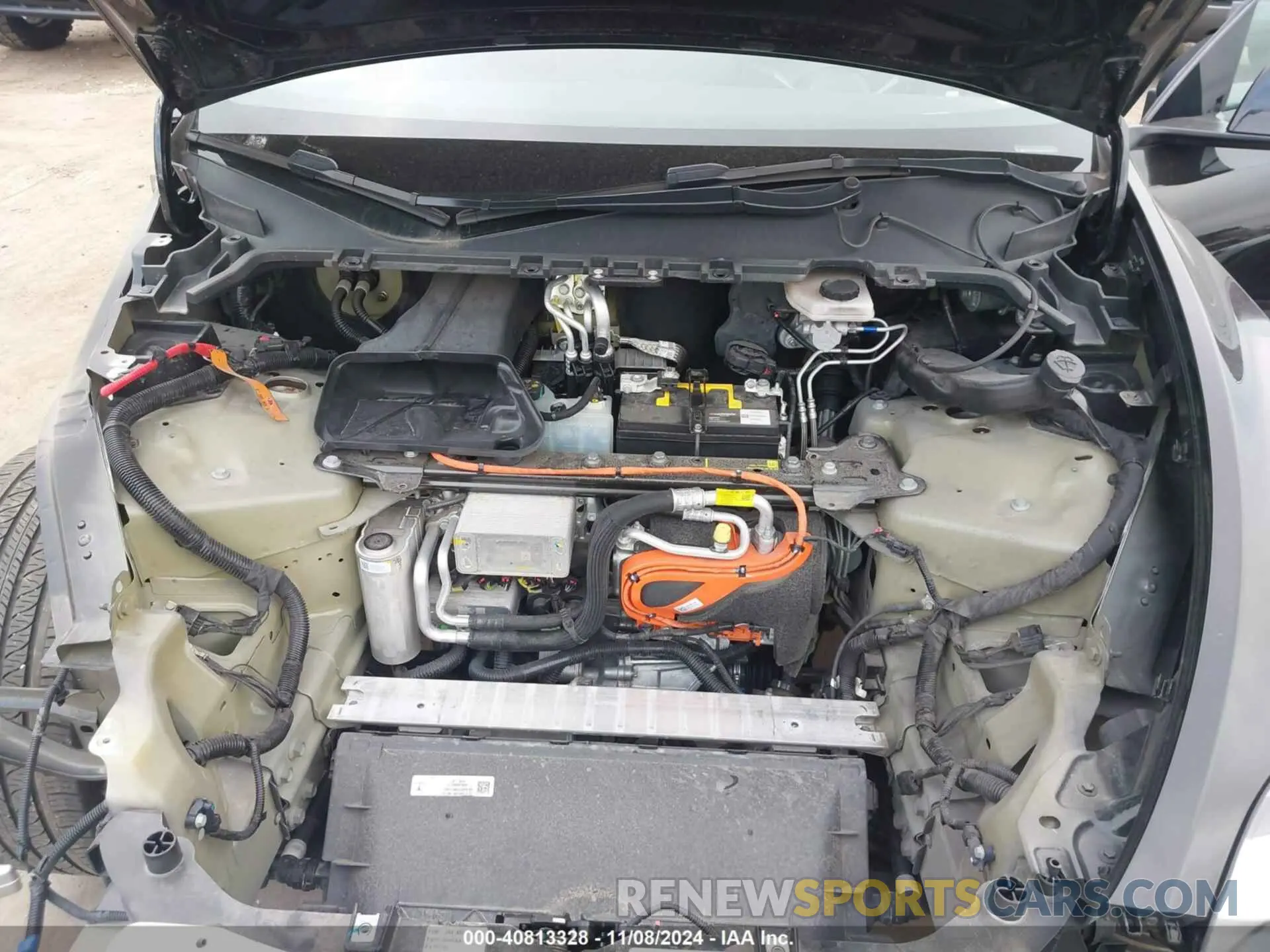 10 Photograph of a damaged car 5YJYGDEE8MF281224 TESLA MODEL Y 2021