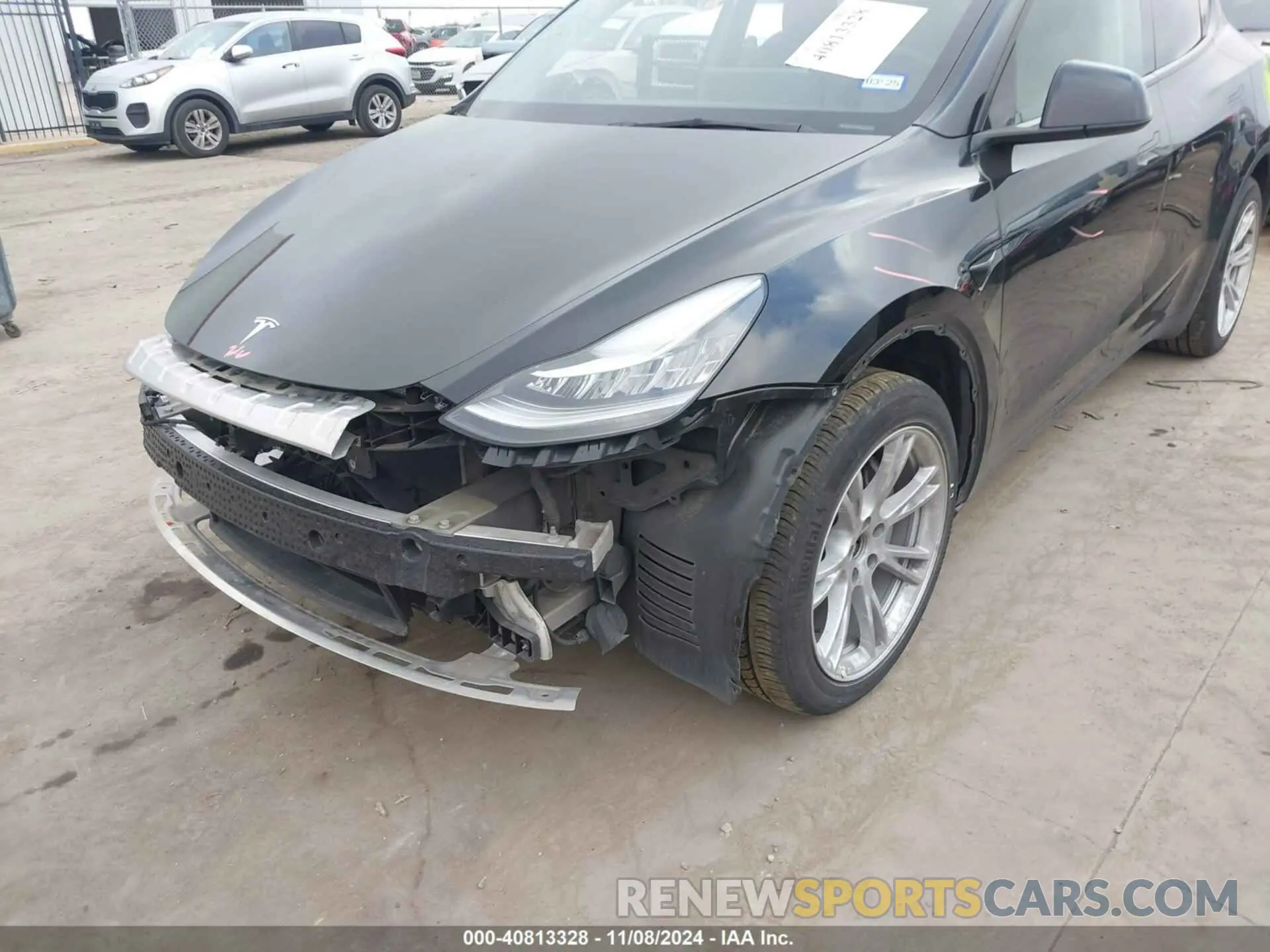 21 Photograph of a damaged car 5YJYGDEE8MF281224 TESLA MODEL Y 2021