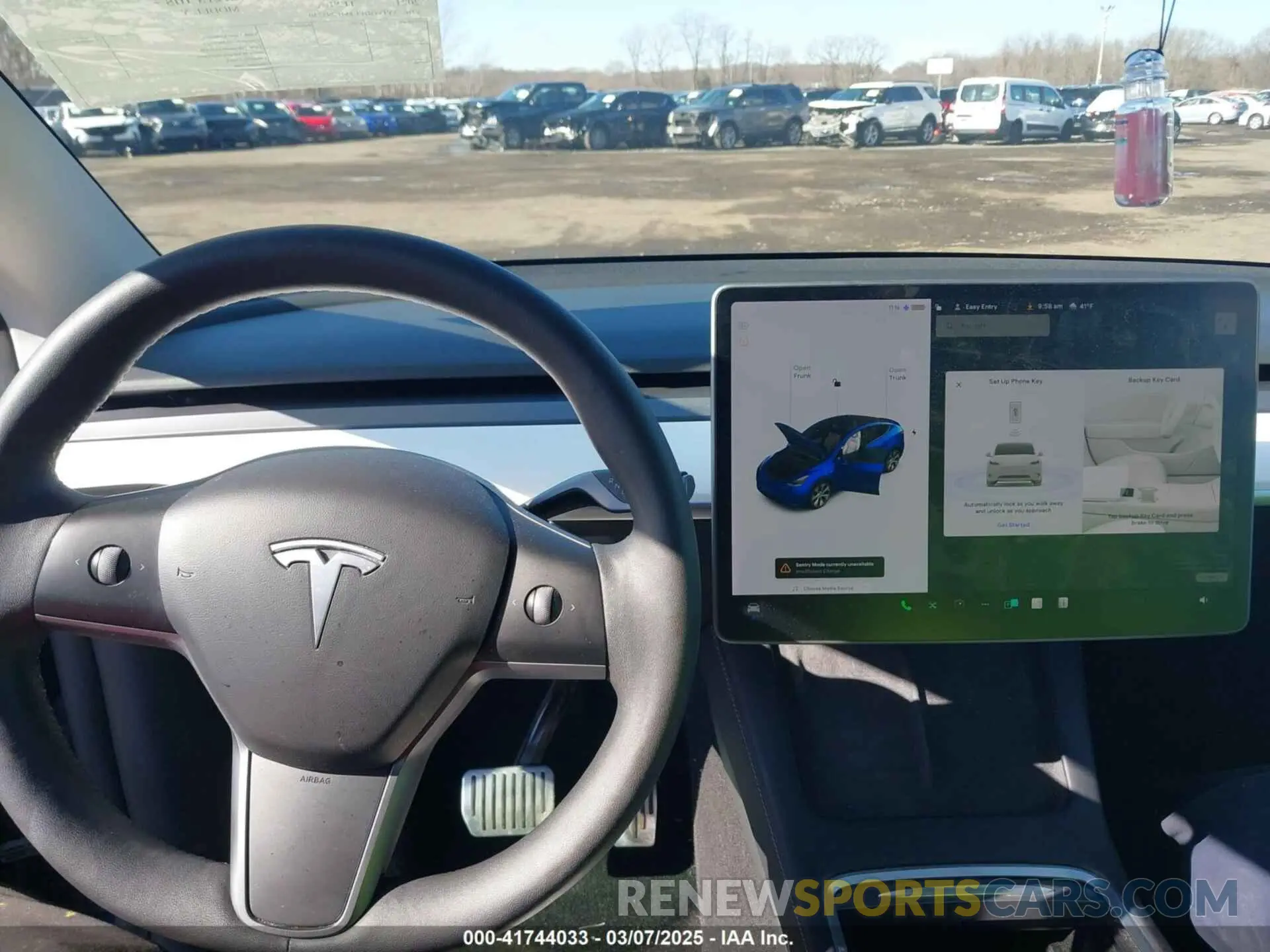18 Photograph of a damaged car 5YJYGDEE8MF293230 TESLA MODEL Y 2021