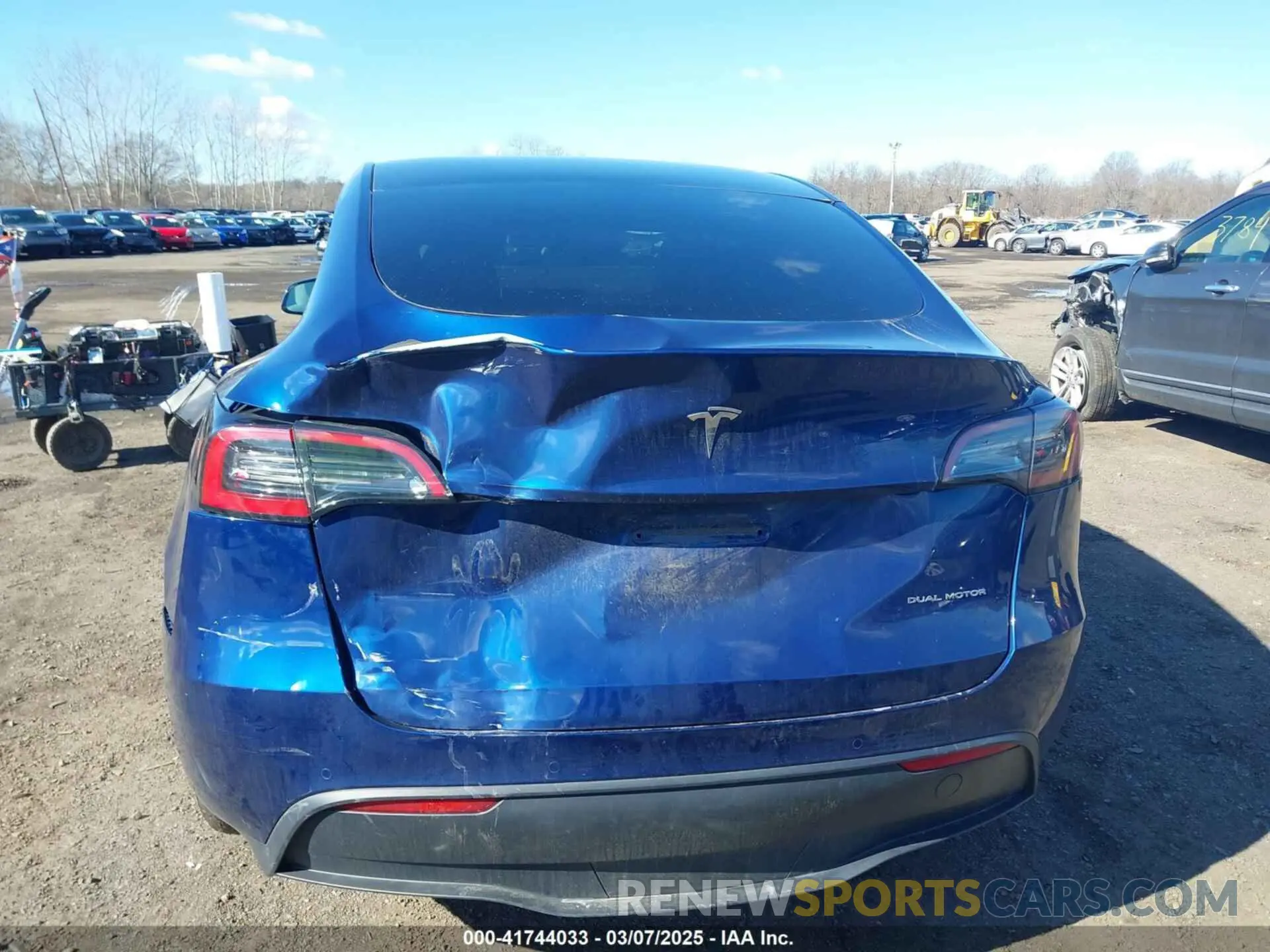 6 Photograph of a damaged car 5YJYGDEE8MF293230 TESLA MODEL Y 2021