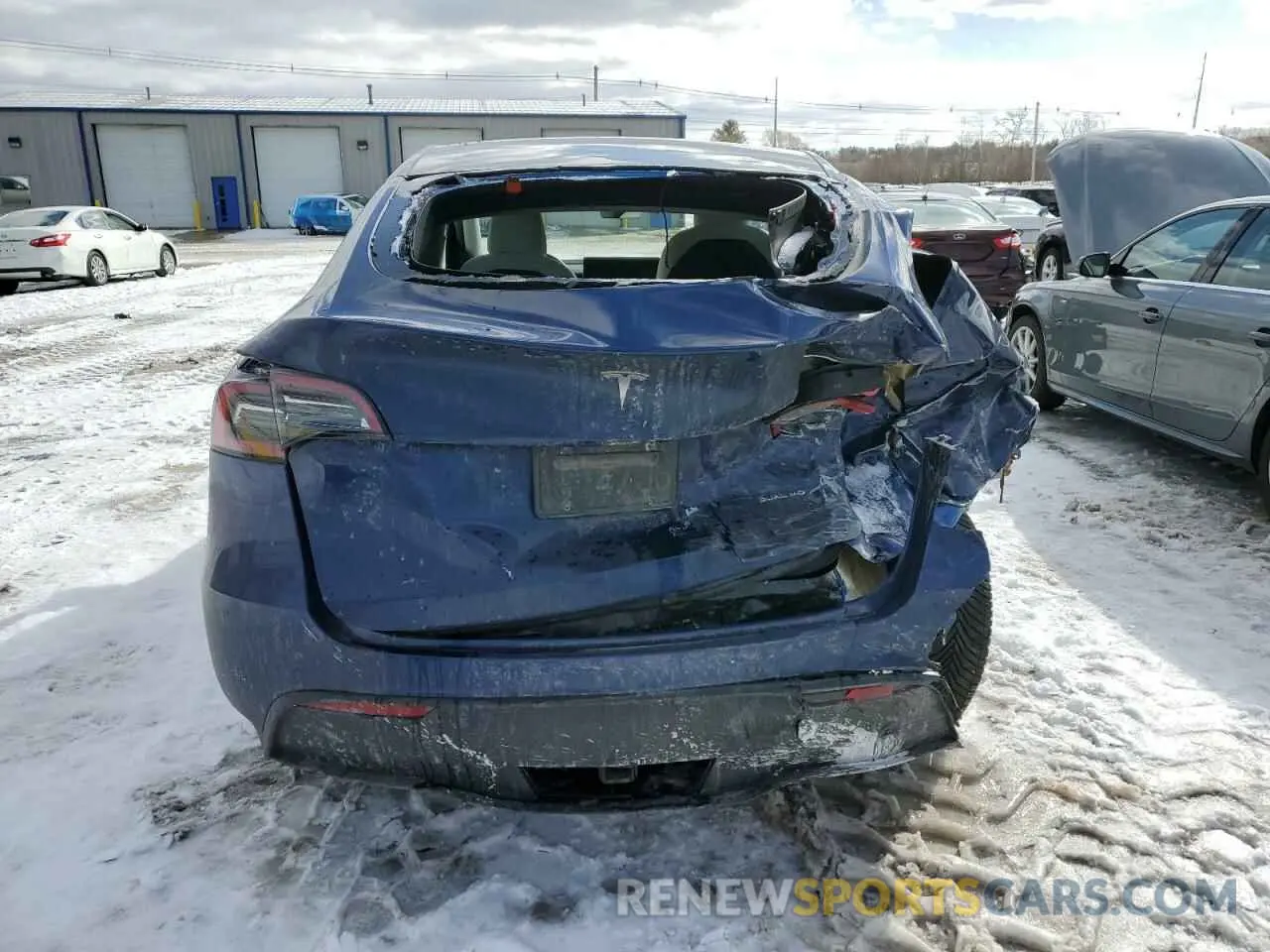 6 Photograph of a damaged car 5YJYGDEE8MF304890 TESLA MODEL Y 2021