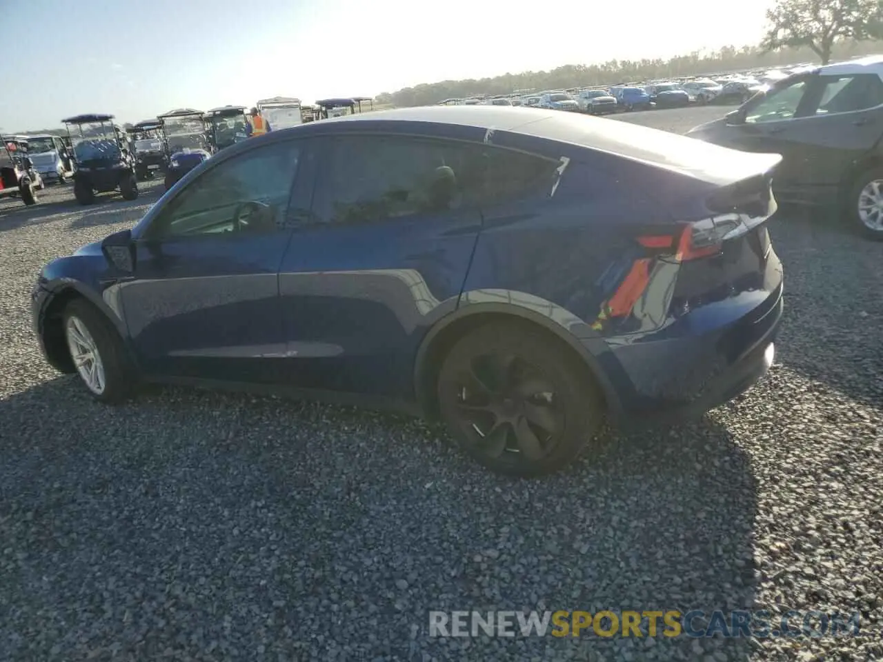 2 Photograph of a damaged car 5YJYGDEE9MF066239 TESLA MODEL Y 2021