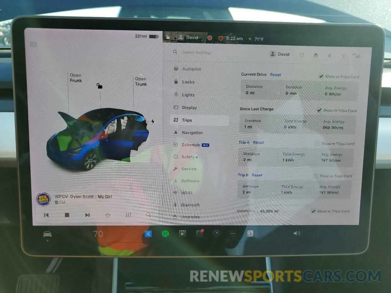 9 Photograph of a damaged car 5YJYGDEE9MF066239 TESLA MODEL Y 2021