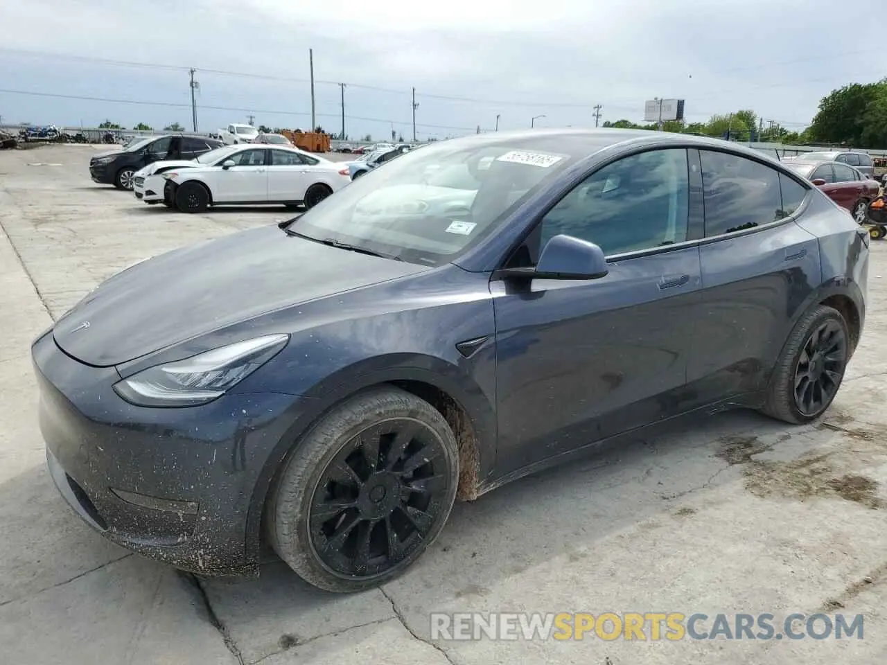 1 Photograph of a damaged car 5YJYGDEE9MF067651 TESLA MODEL Y 2021