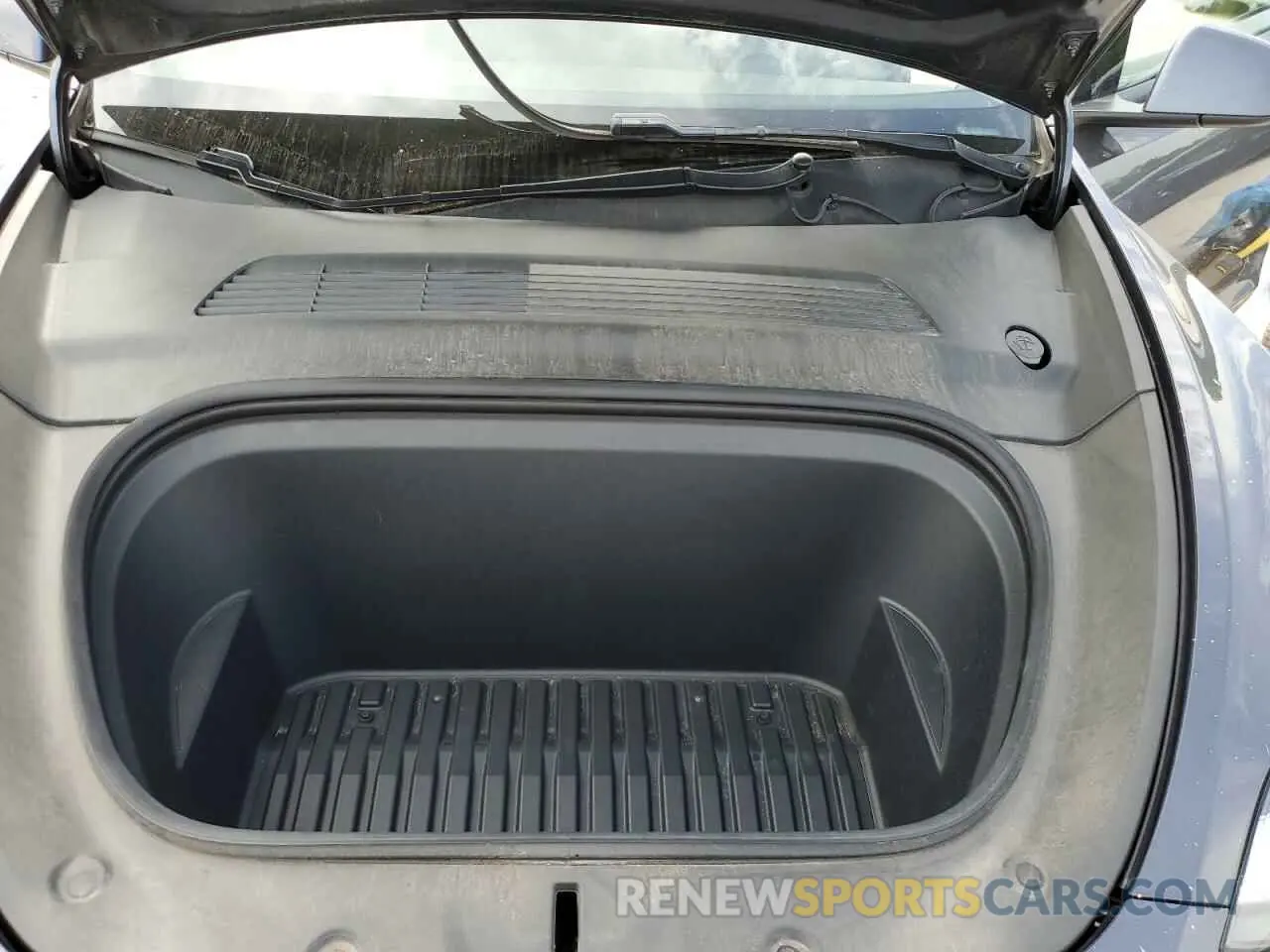 12 Photograph of a damaged car 5YJYGDEE9MF067651 TESLA MODEL Y 2021