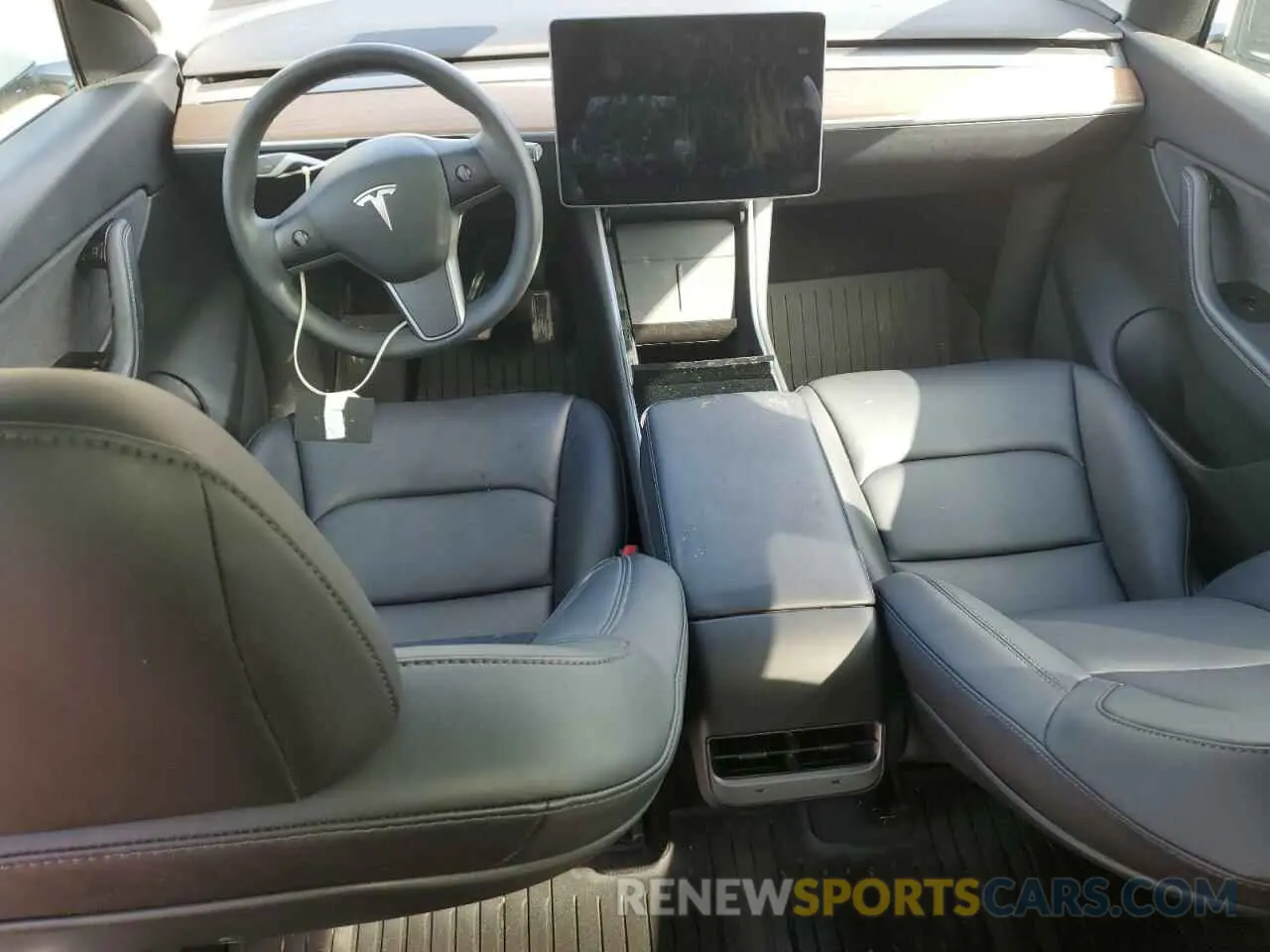 8 Photograph of a damaged car 5YJYGDEE9MF077726 TESLA MODEL Y 2021
