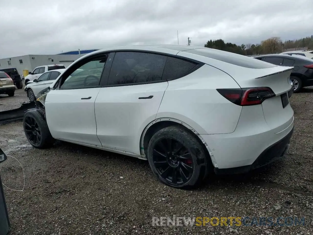2 Photograph of a damaged car 5YJYGDEE9MF086572 TESLA MODEL Y 2021