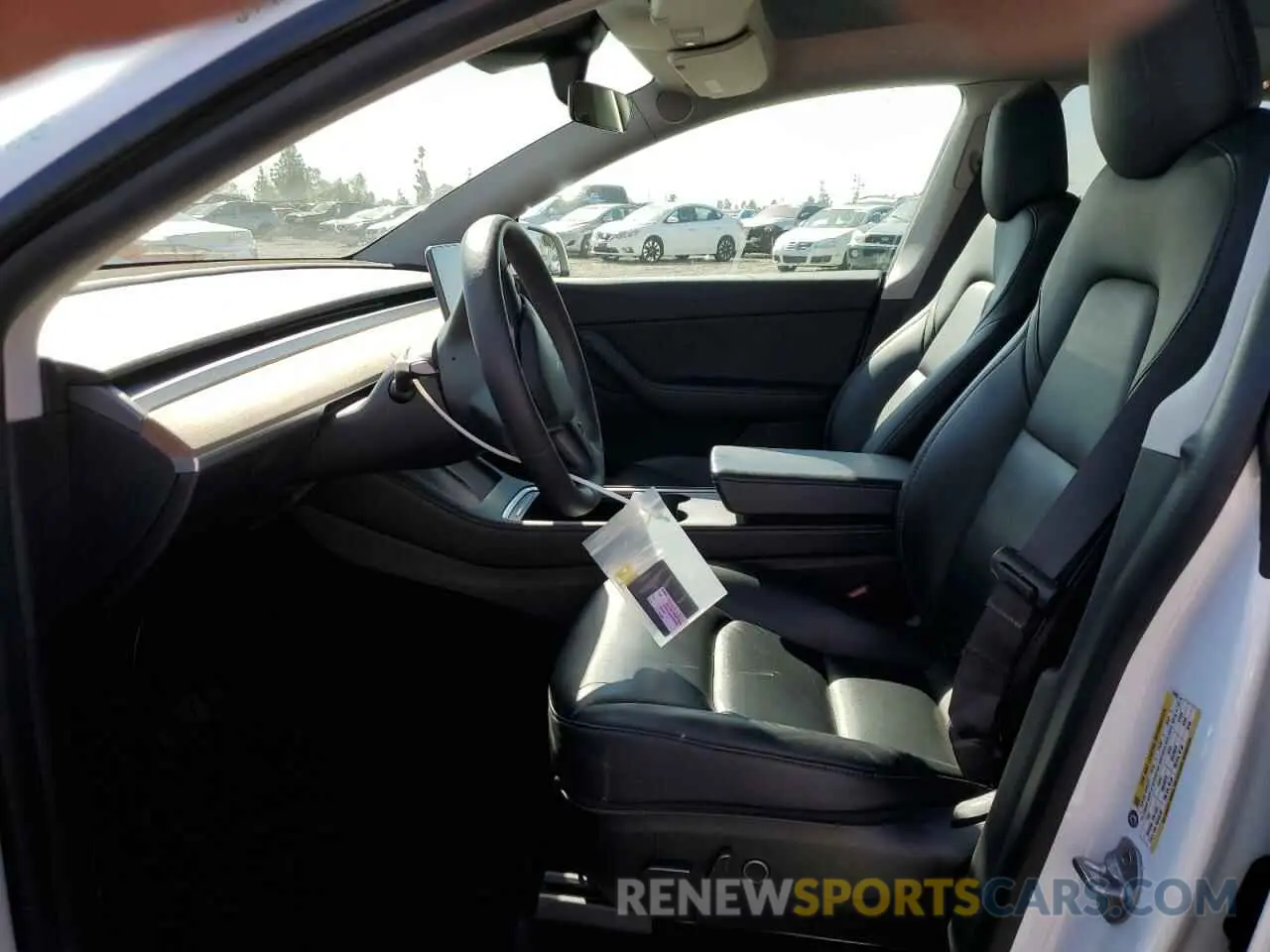 7 Photograph of a damaged car 5YJYGDEE9MF153493 TESLA MODEL Y 2021