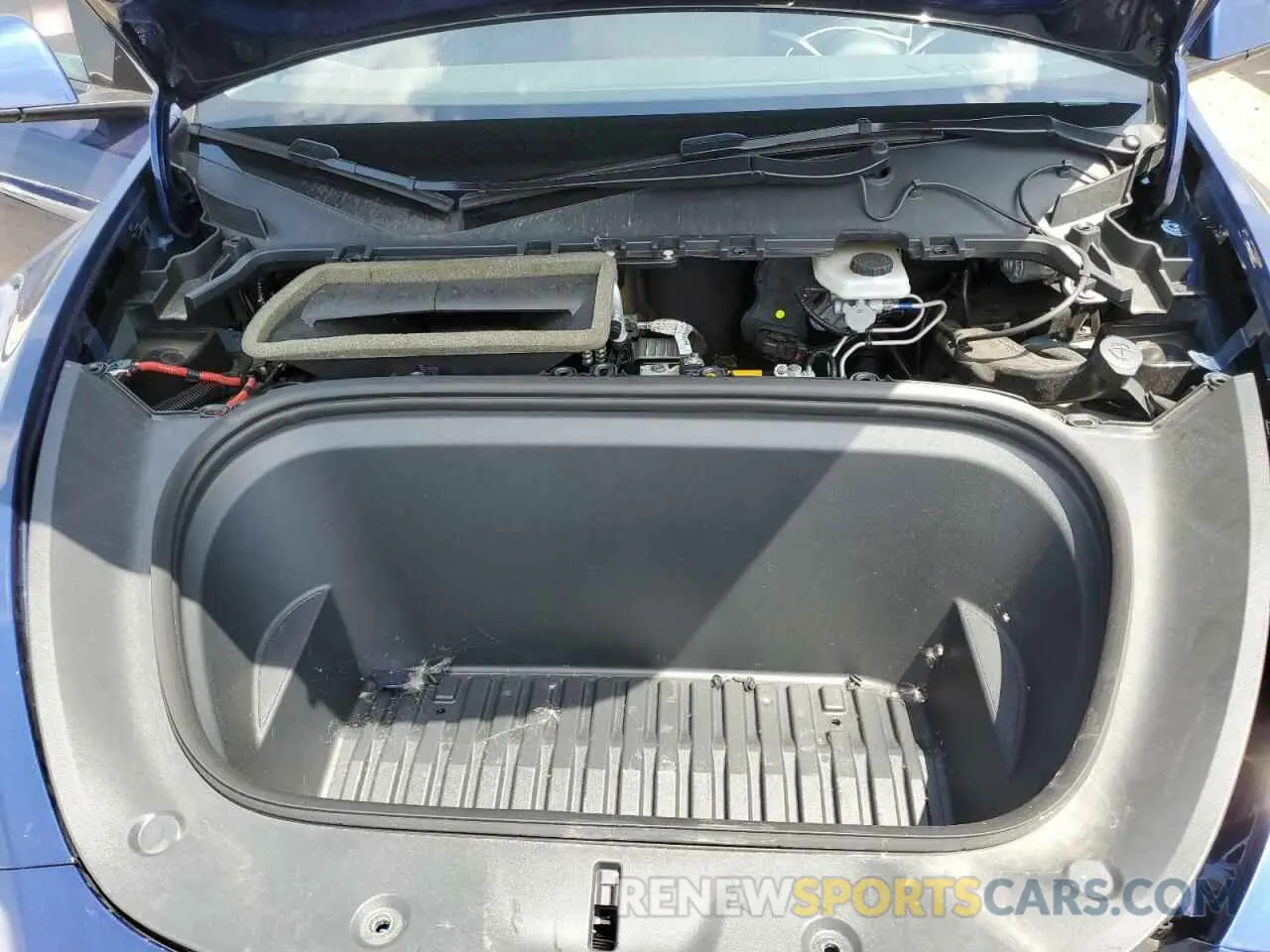 7 Photograph of a damaged car 5YJYGDEE9MF188034 TESLA MODEL Y 2021