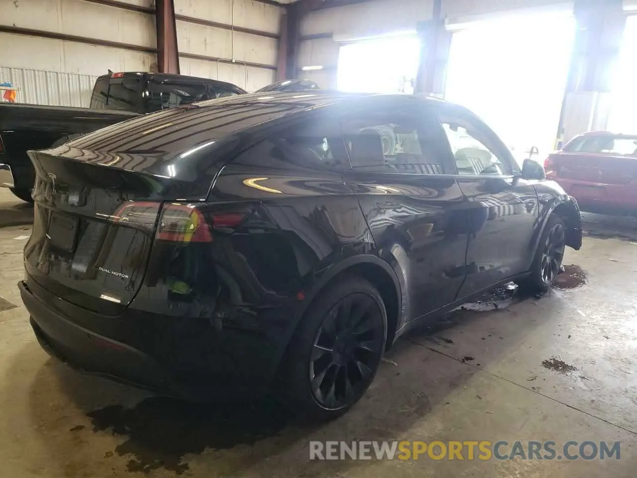 3 Фотография поврежденного автомобиля 5YJYGDEE9MF195579 TESLA MODEL Y 2021