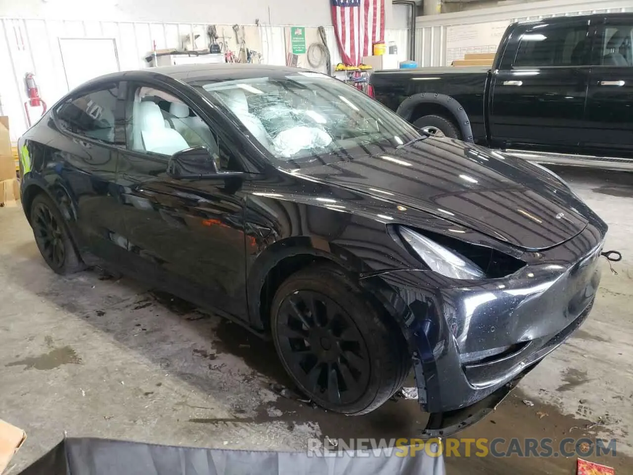 4 Фотография поврежденного автомобиля 5YJYGDEE9MF195579 TESLA MODEL Y 2021