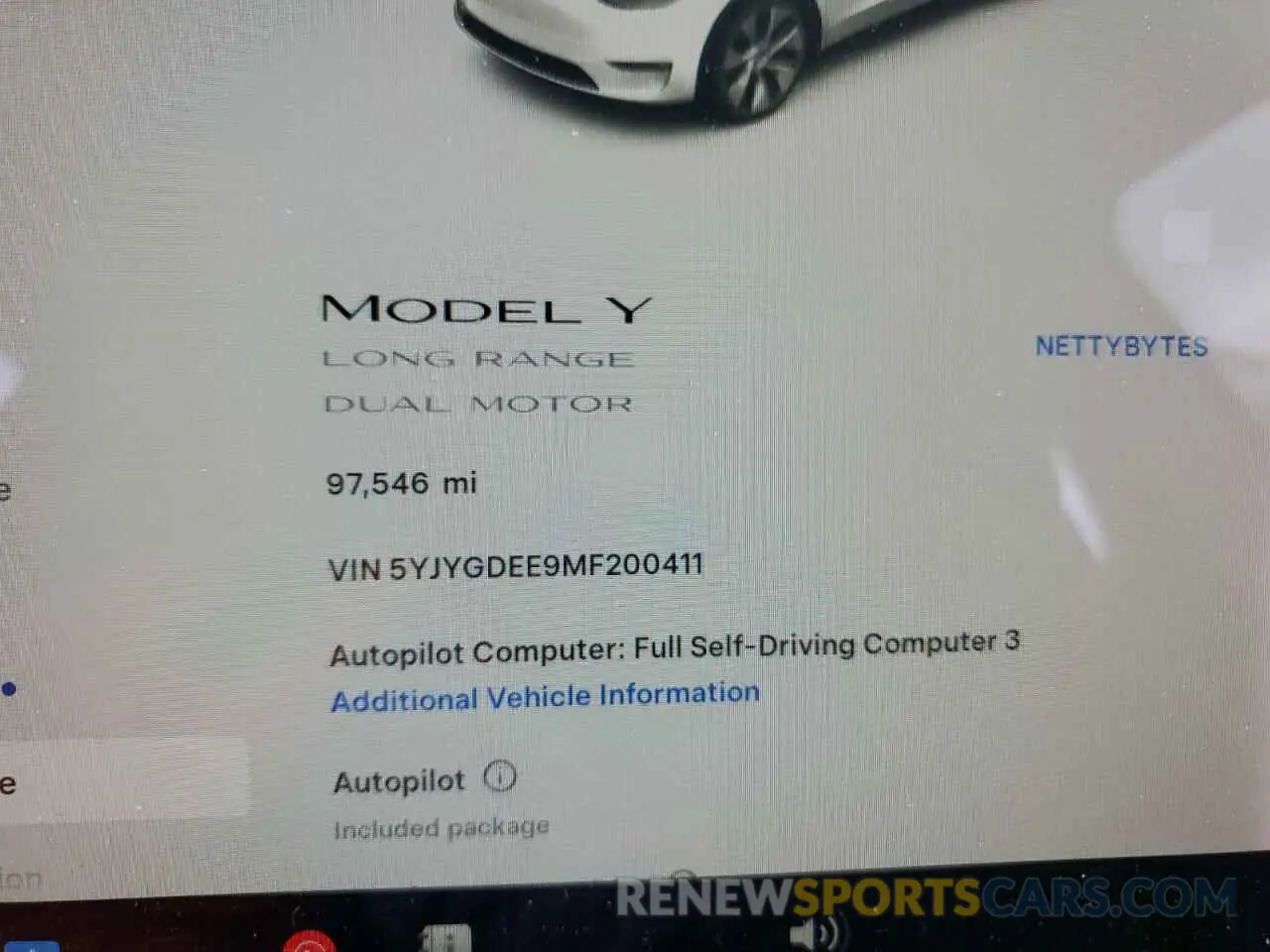 9 Photograph of a damaged car 5YJYGDEE9MF200411 TESLA MODEL Y 2021