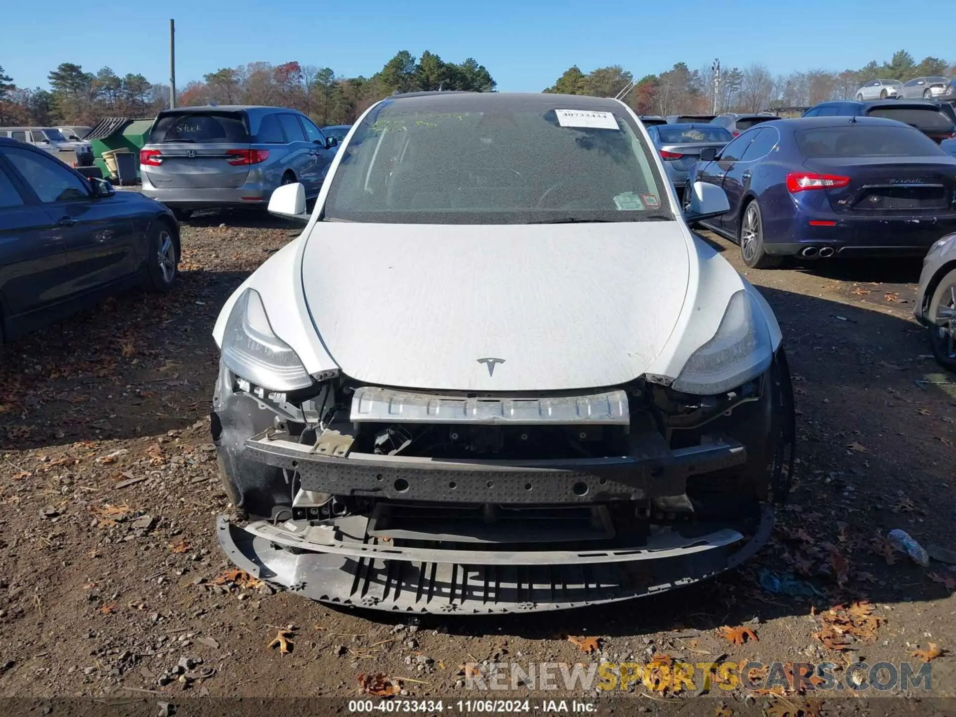 12 Photograph of a damaged car 5YJYGDEE9MF209142 TESLA MODEL Y 2021