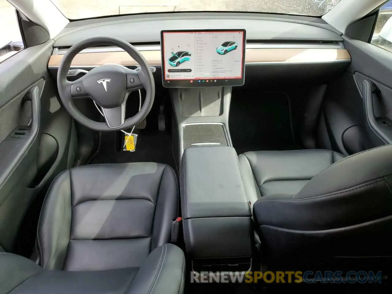 8 Photograph of a damaged car 5YJYGDEE9MF272340 TESLA MODEL Y 2021