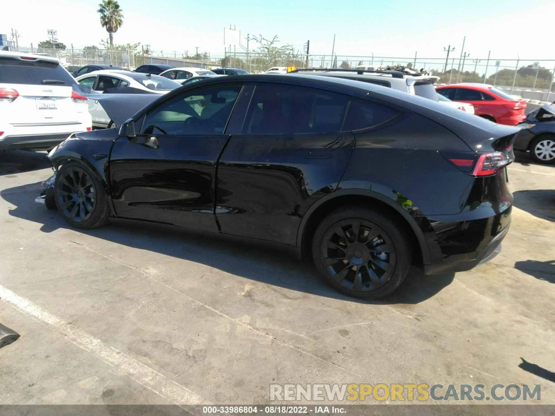 3 Photograph of a damaged car 5YJYGDEE9MF282124 TESLA MODEL Y 2021