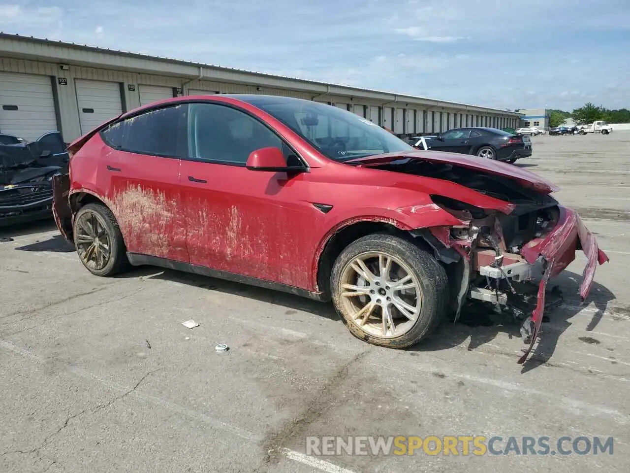 4 Photograph of a damaged car 5YJYGDEE9MF293849 TESLA MODEL Y 2021