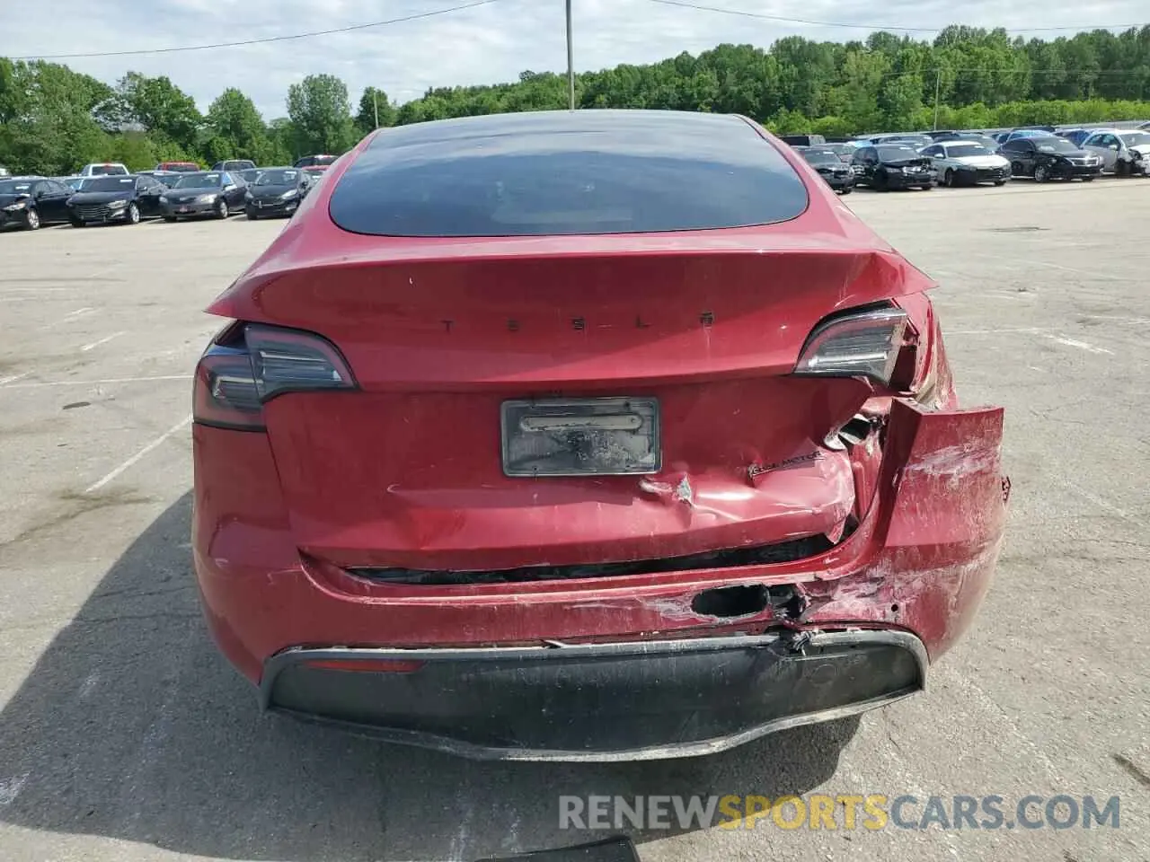 6 Photograph of a damaged car 5YJYGDEE9MF293849 TESLA MODEL Y 2021
