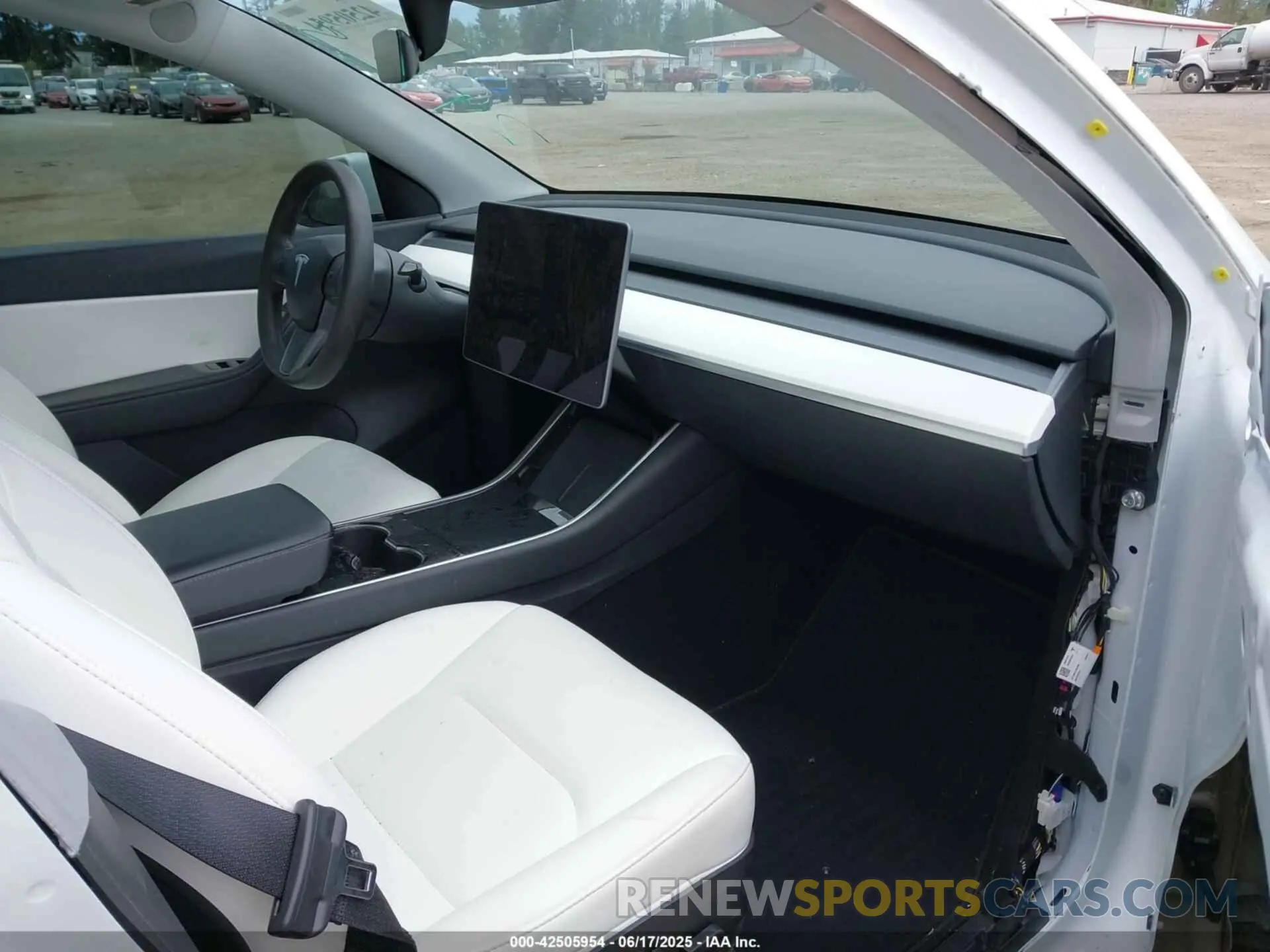 5 Фотография поврежденного автомобиля 5YJYGDEEXMF071692 TESLA MODEL Y 2021