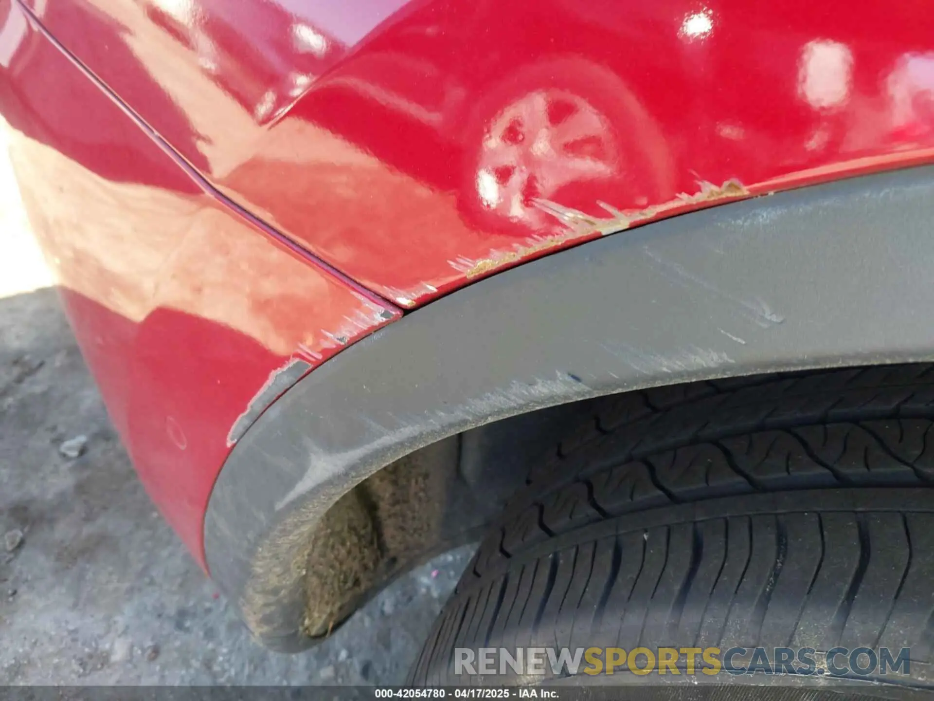 18 Photograph of a damaged car 5YJYGDEEXMF078884 TESLA MODEL Y 2021