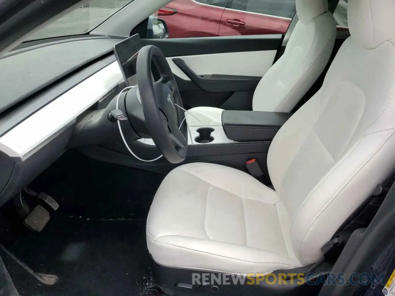 7 Photograph of a damaged car 5YJYGDEEXMF090050 TESLA MODEL Y 2021