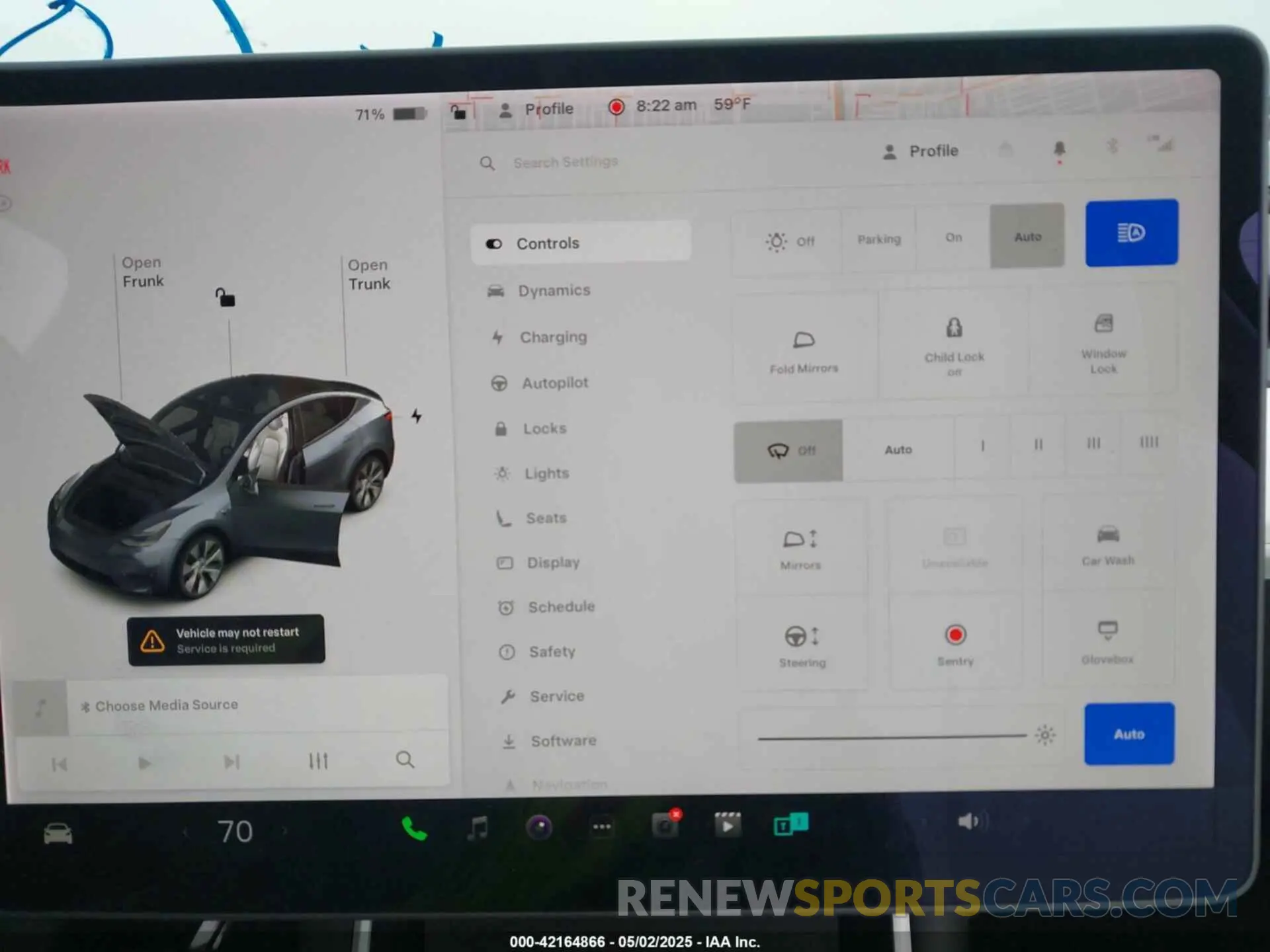 19 Photograph of a damaged car 5YJYGDEEXMF092901 TESLA MODEL Y 2021