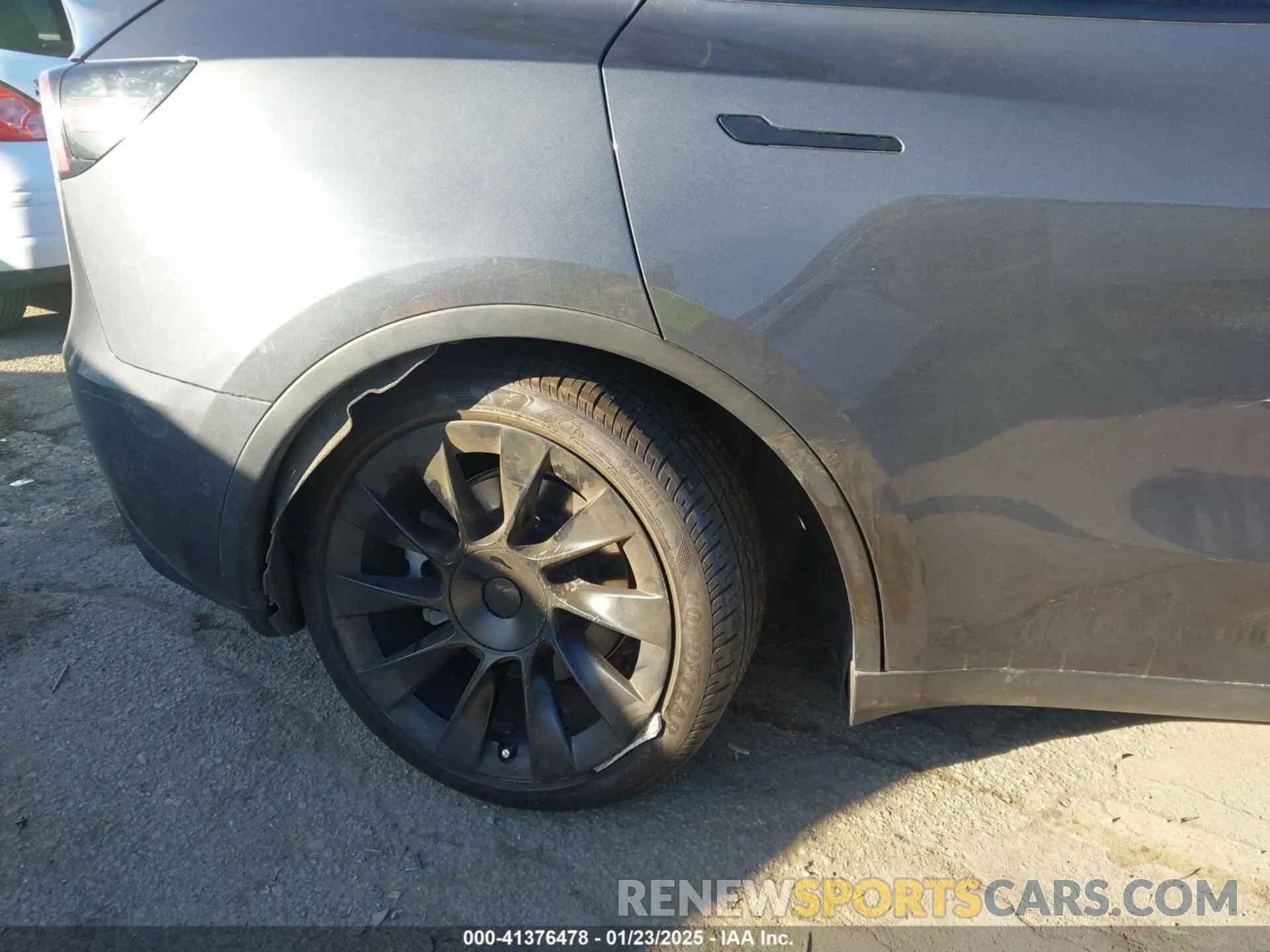20 Фотография поврежденного автомобиля 5YJYGDEEXMF095345 TESLA MODEL Y 2021