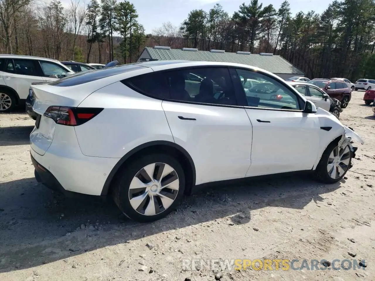 3 Photograph of a damaged car 5YJYGDEEXMF109874 TESLA MODEL Y 2021