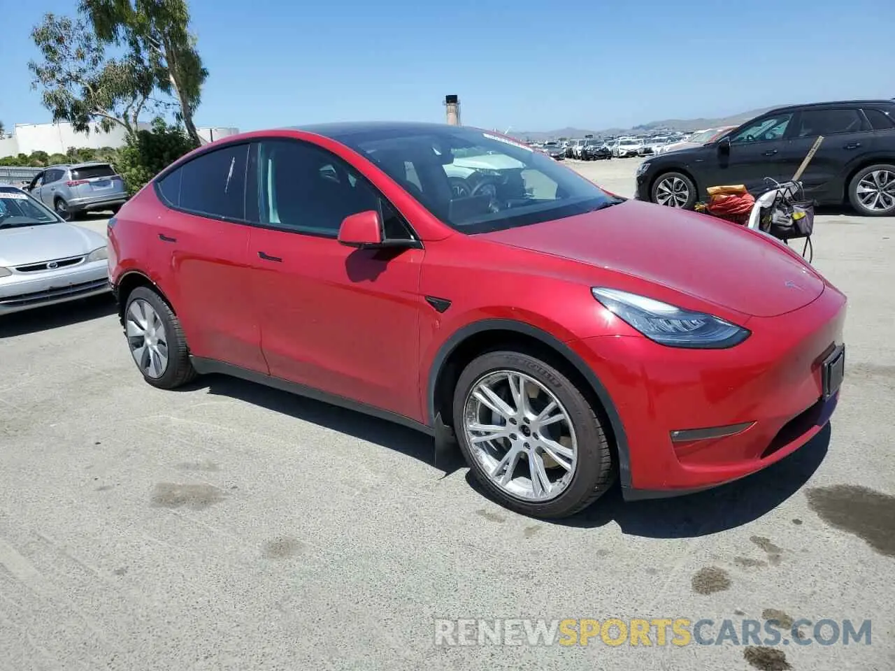 4 Фотография поврежденного автомобиля 5YJYGDEEXMF145239 TESLA MODEL Y 2021