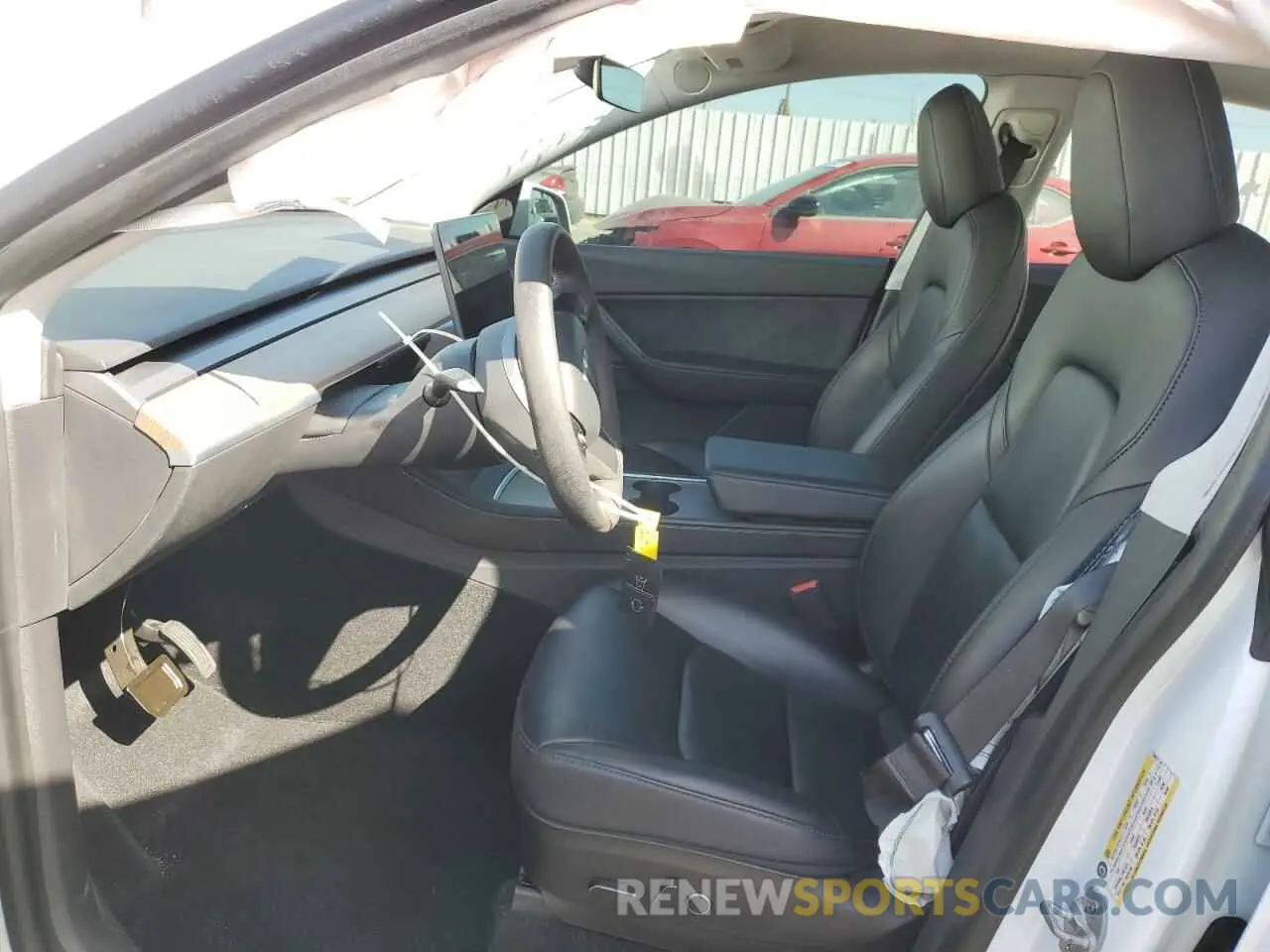 7 Photograph of a damaged car 5YJYGDEEXMF146617 TESLA MODEL Y 2021