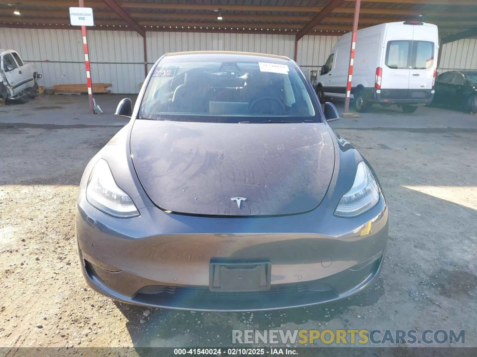 12 Photograph of a damaged car 5YJYGDEEXMF180184 TESLA MODEL Y 2021