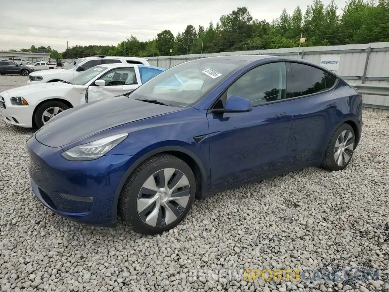 1 Photograph of a damaged car 5YJYGDEEXMF196711 TESLA MODEL Y 2021