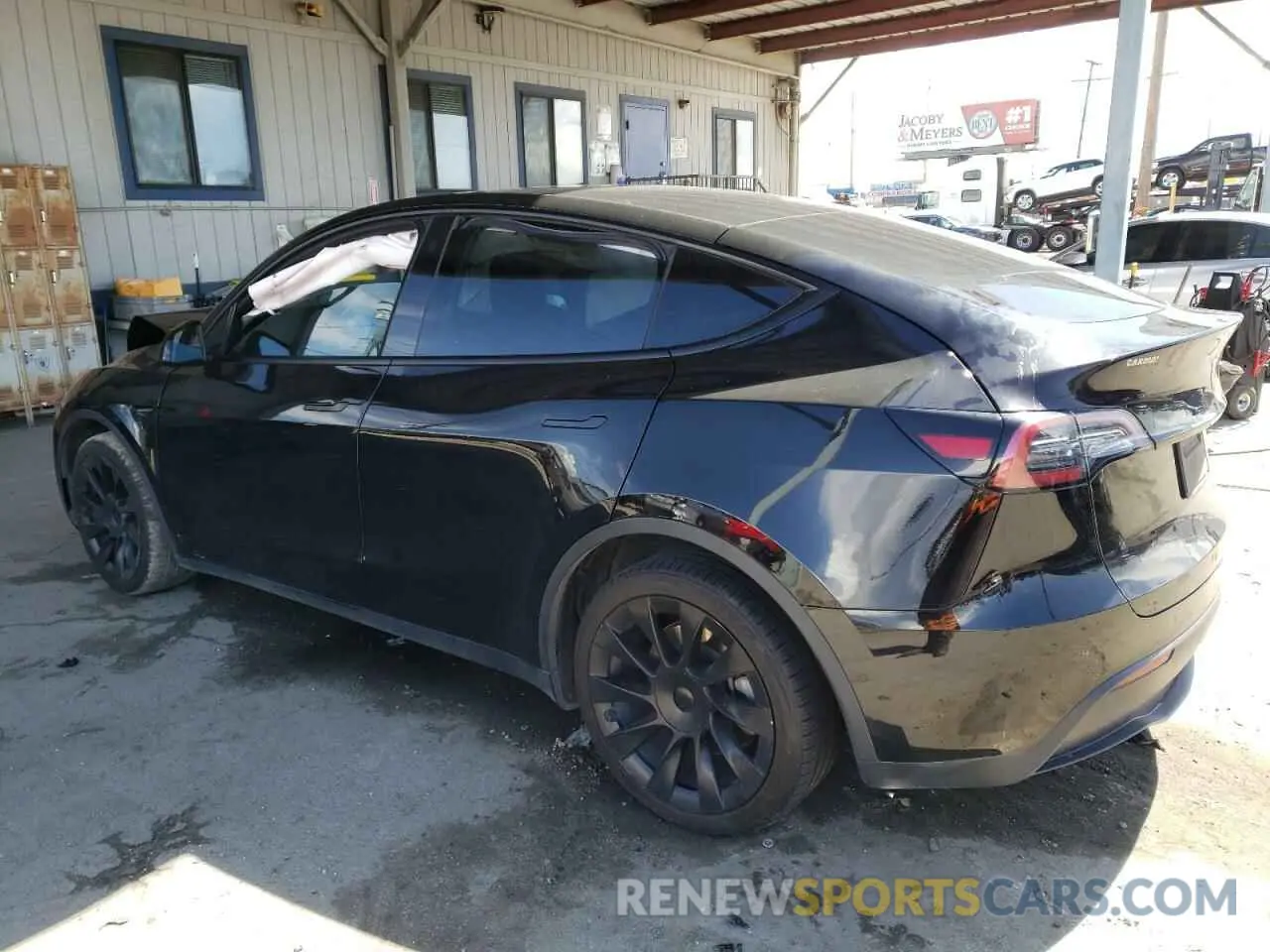 2 Photograph of a damaged car 5YJYGDEEXMF207223 TESLA MODEL Y 2021