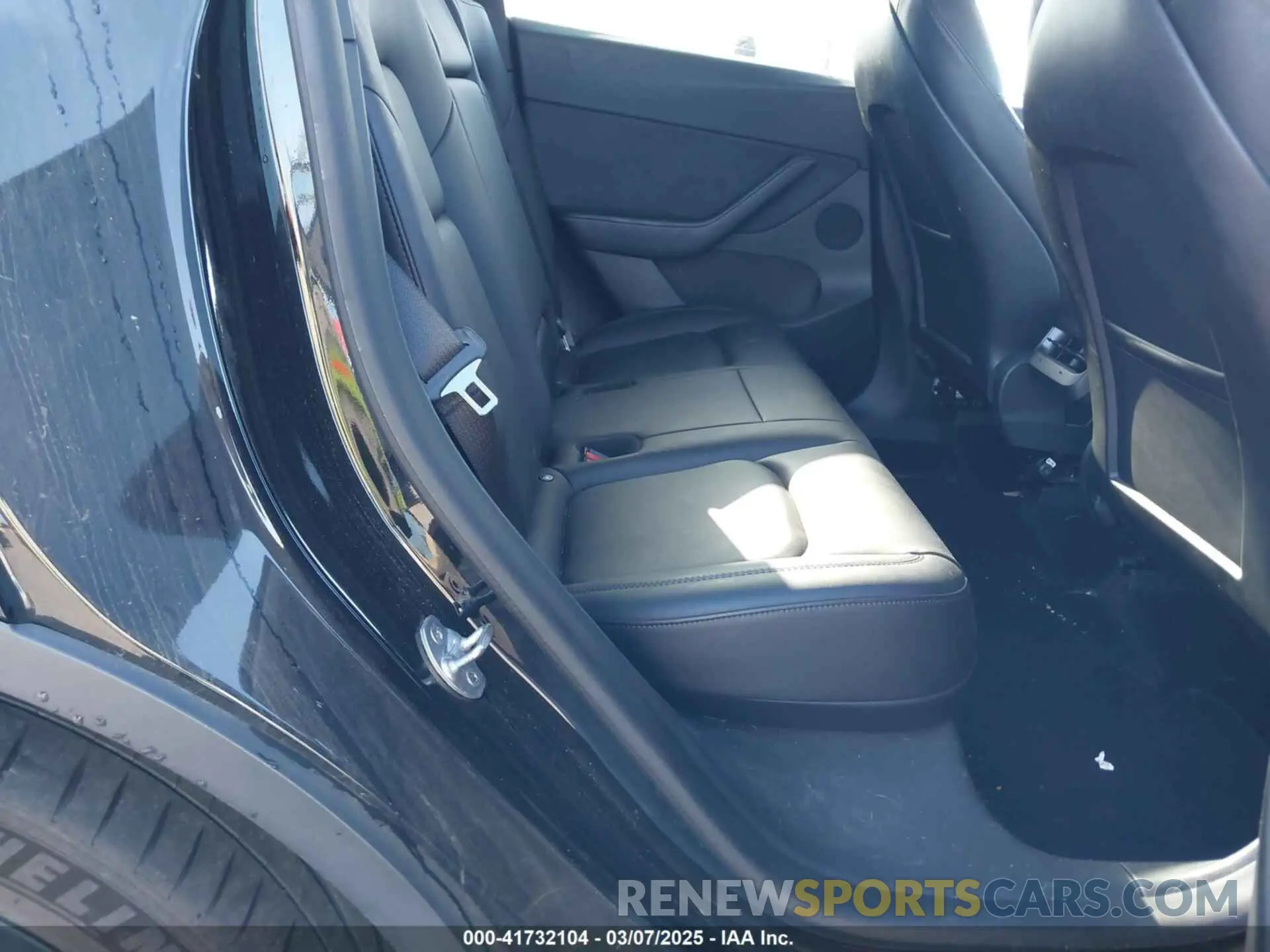 8 Фотография поврежденного автомобиля 5YJYGDEEXMF233997 TESLA MODEL Y 2021