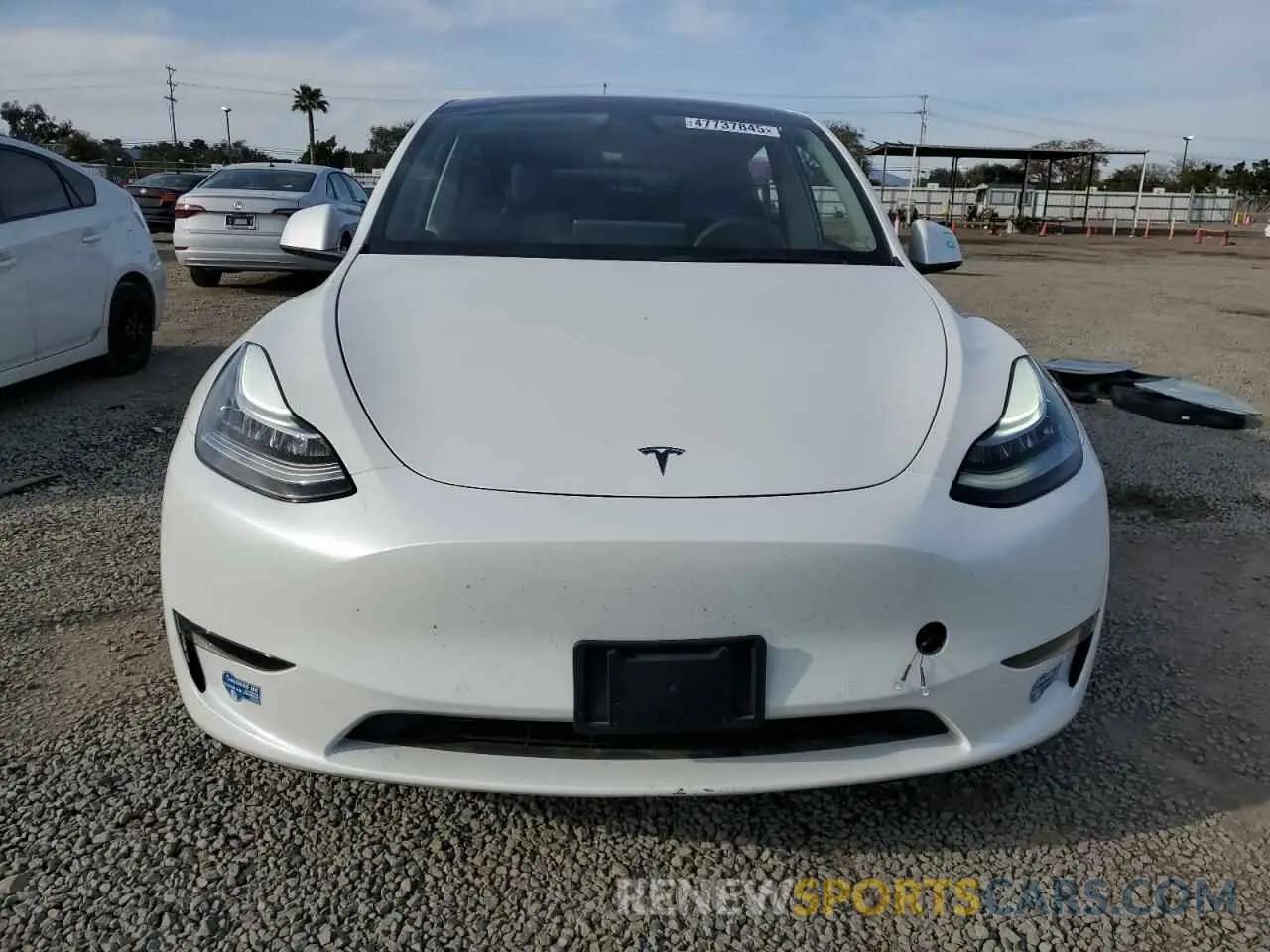 5 Photograph of a damaged car 5YJYGDEEXMF244899 TESLA MODEL Y 2021