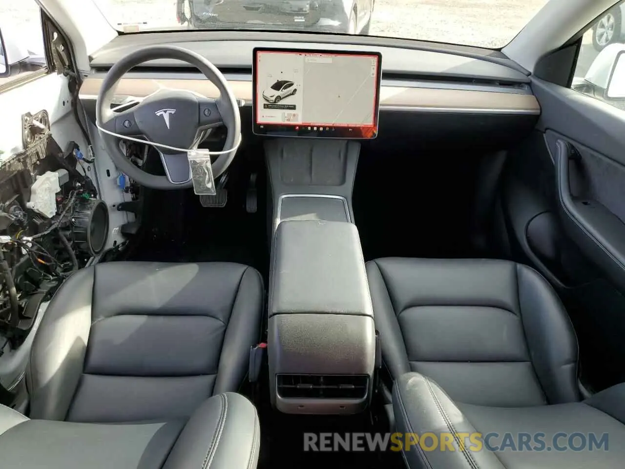 8 Photograph of a damaged car 5YJYGDEEXMF244899 TESLA MODEL Y 2021