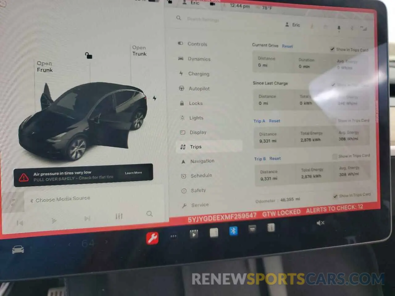 9 Photograph of a damaged car 5YJYGDEEXMF259547 TESLA MODEL Y 2021