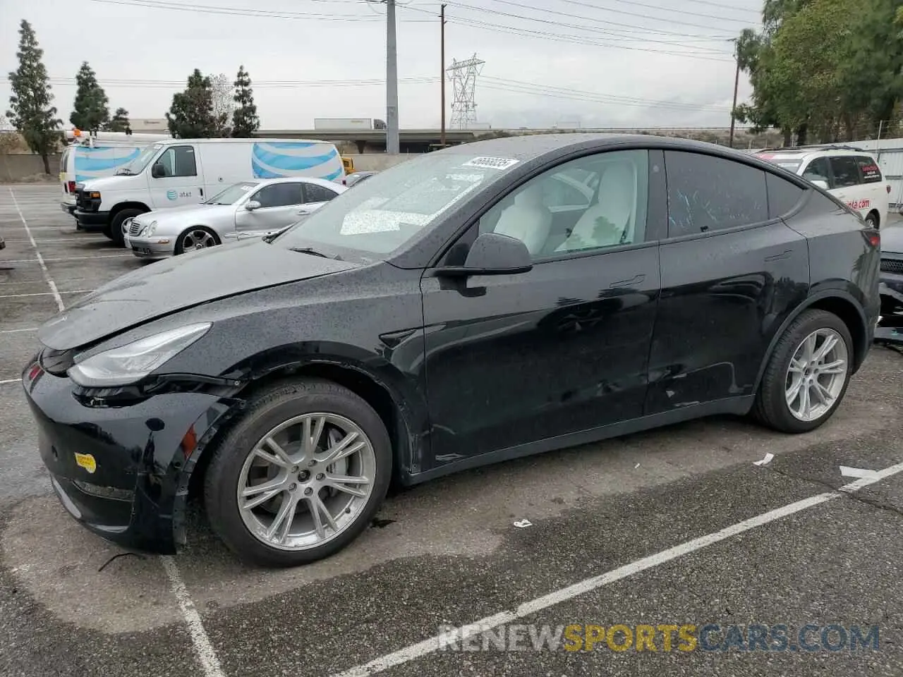 1 Photograph of a damaged car 5YJYGDEEXMF294556 TESLA MODEL Y 2021
