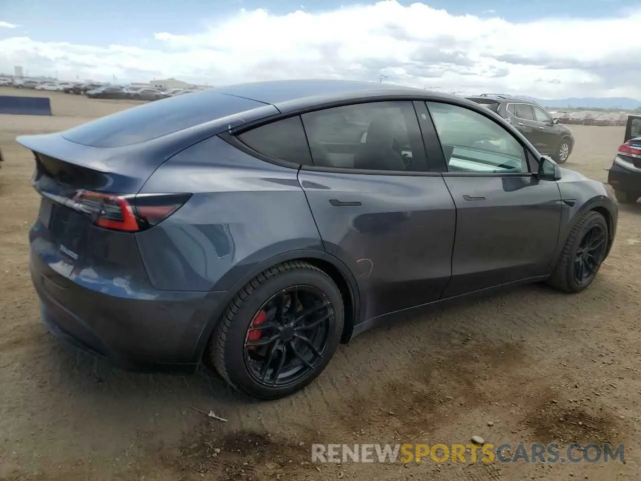 3 Фотография поврежденного автомобиля 5YJYGDEF0MF137692 TESLA MODEL Y 2021