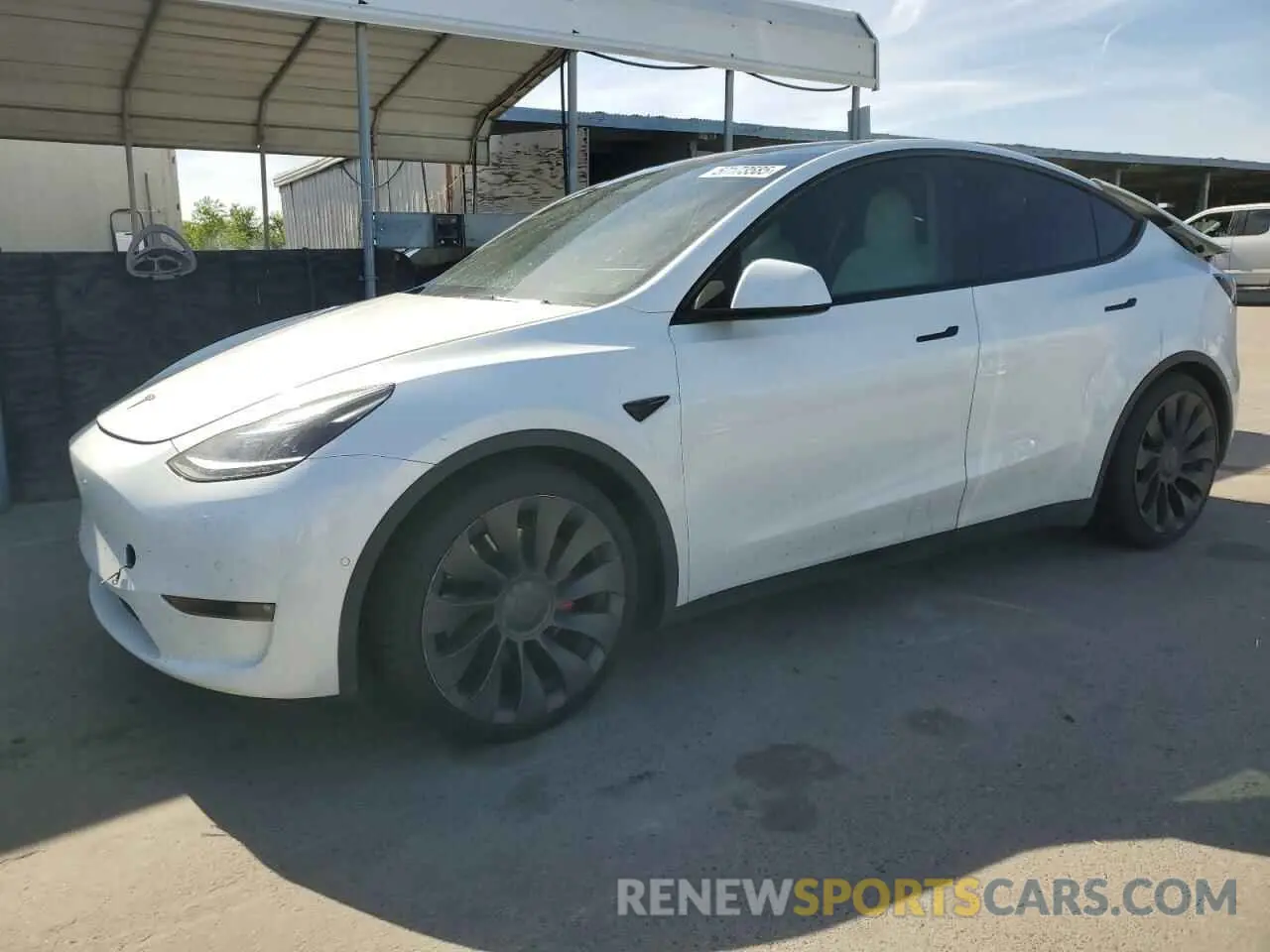 1 Фотография поврежденного автомобиля 5YJYGDEF0MF196970 TESLA MODEL Y 2021