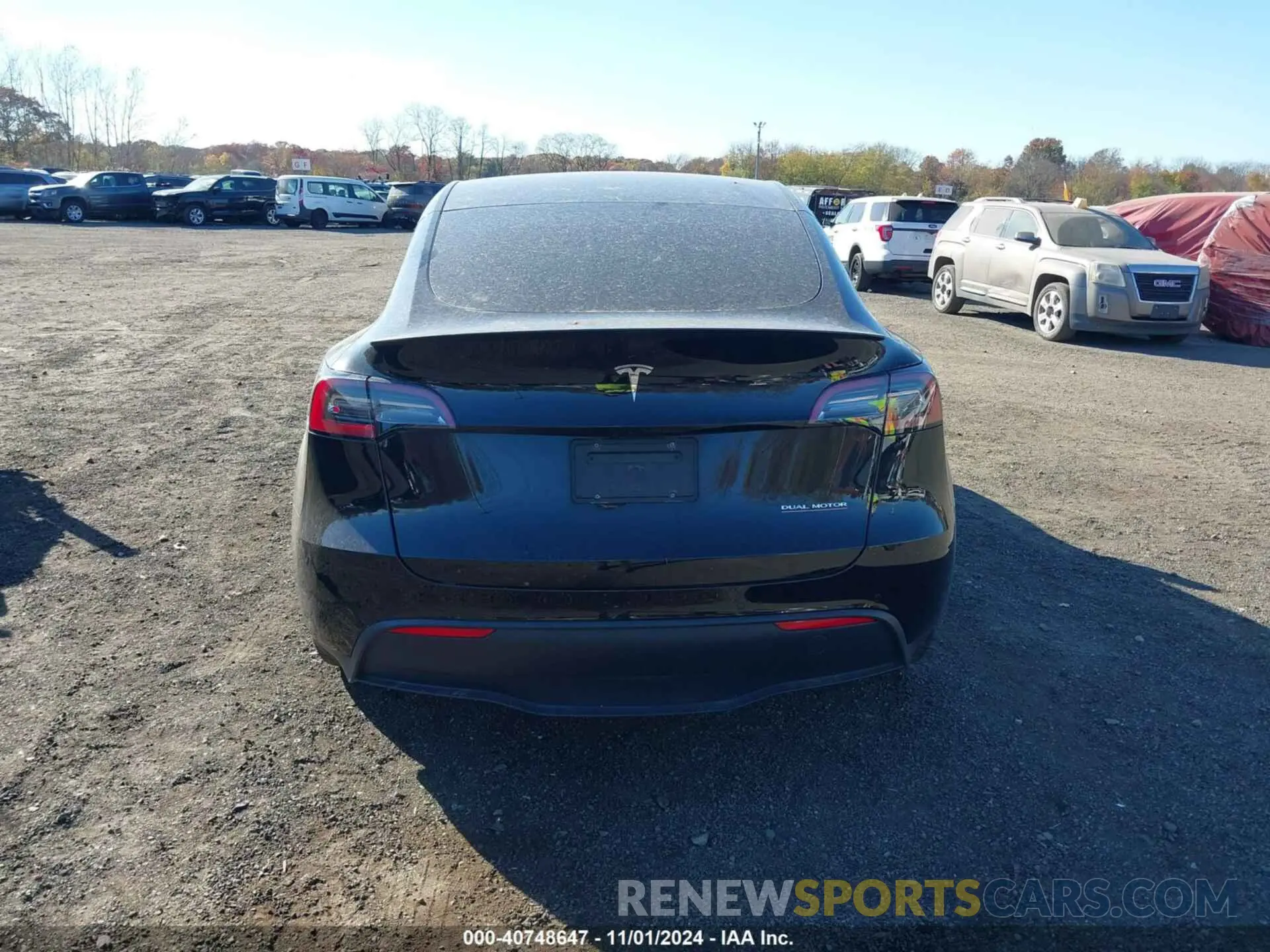 16 Photograph of a damaged car 5YJYGDEF0MF215890 TESLA MODEL Y 2021