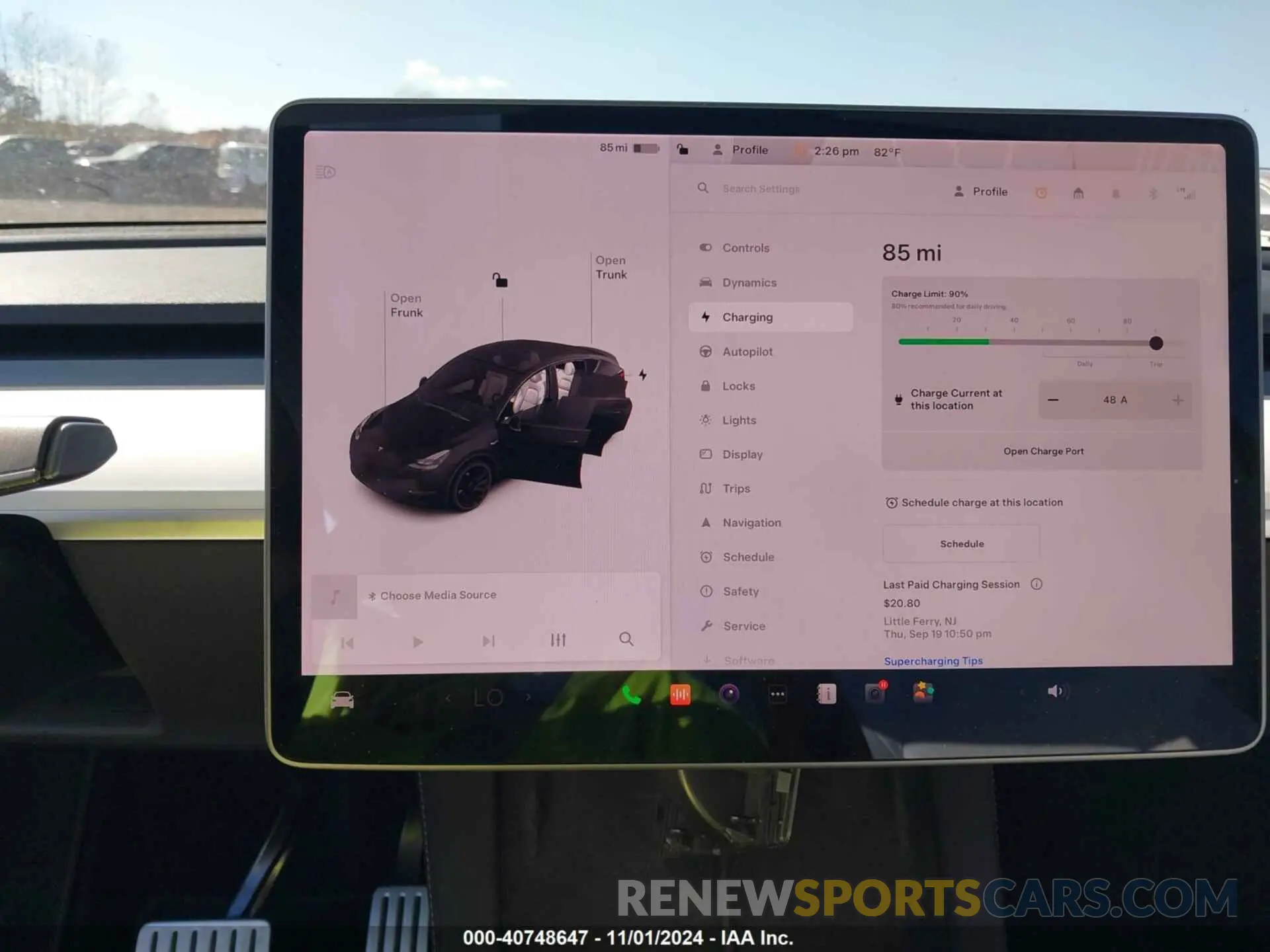 17 Photograph of a damaged car 5YJYGDEF0MF215890 TESLA MODEL Y 2021