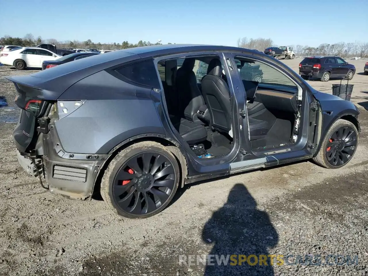 3 Фотография поврежденного автомобиля 5YJYGDEF0MF256732 TESLA MODEL Y 2021